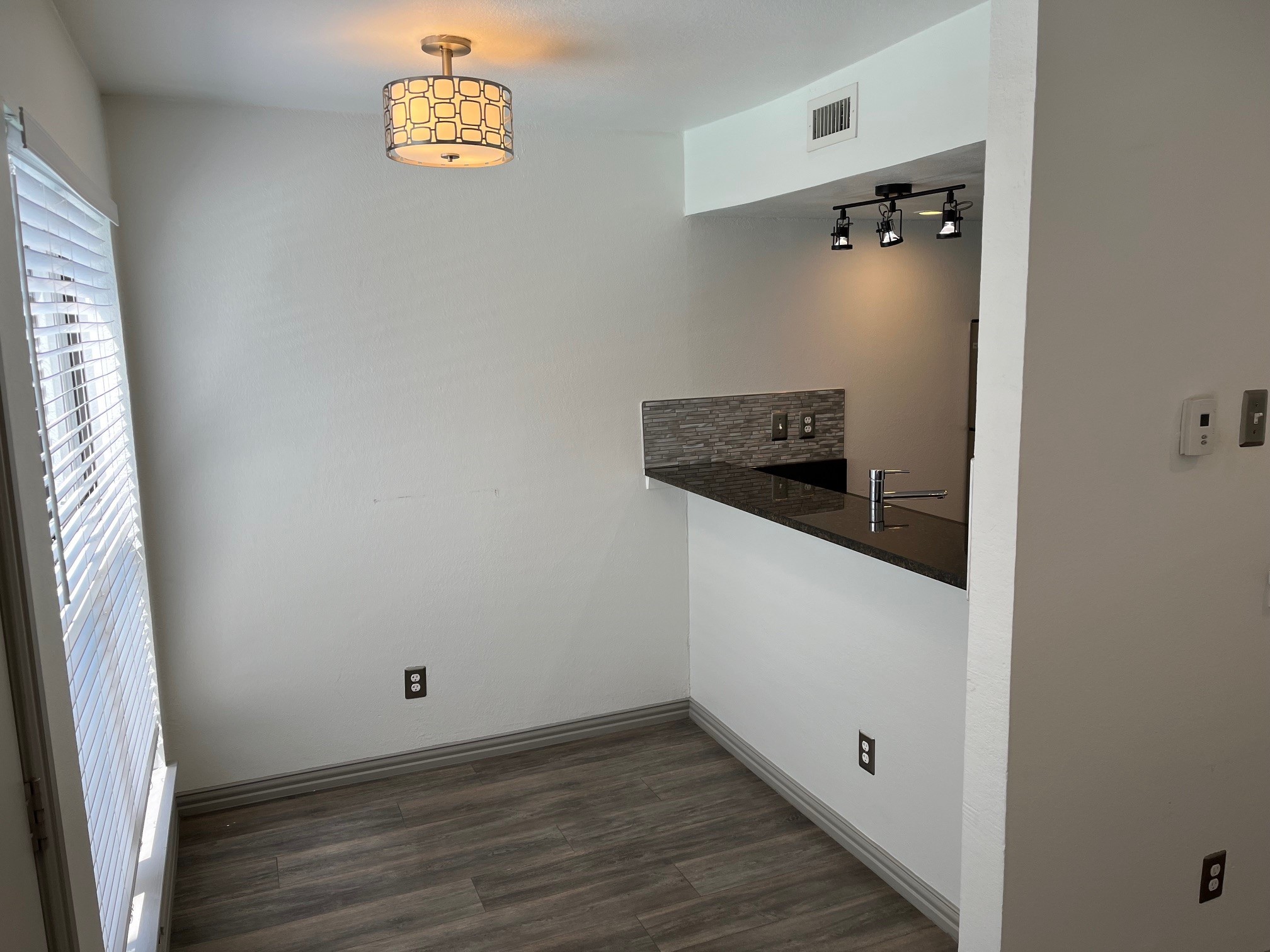 2800 Douglas Avenue Dallas TX 75219