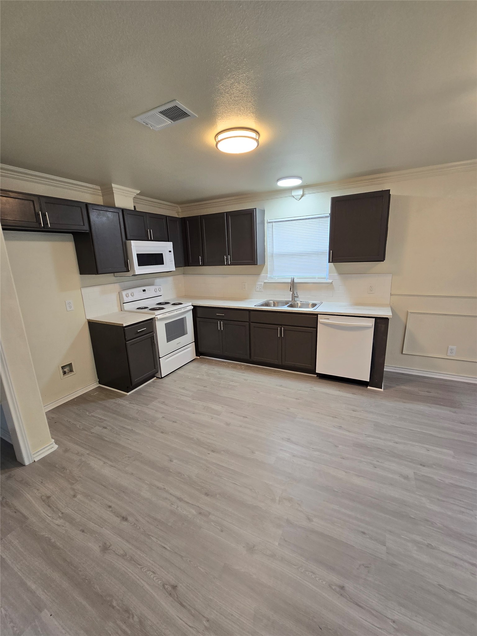 8112 Gibbs Drive White Settlement TX 76108