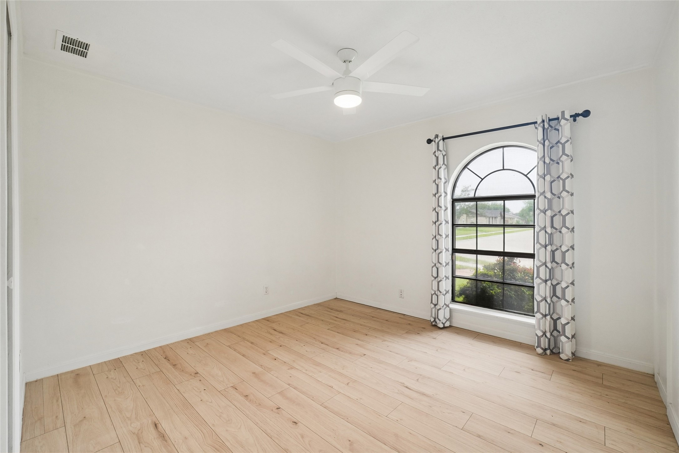 5161 Bartlett Drive The Colony TX 75056