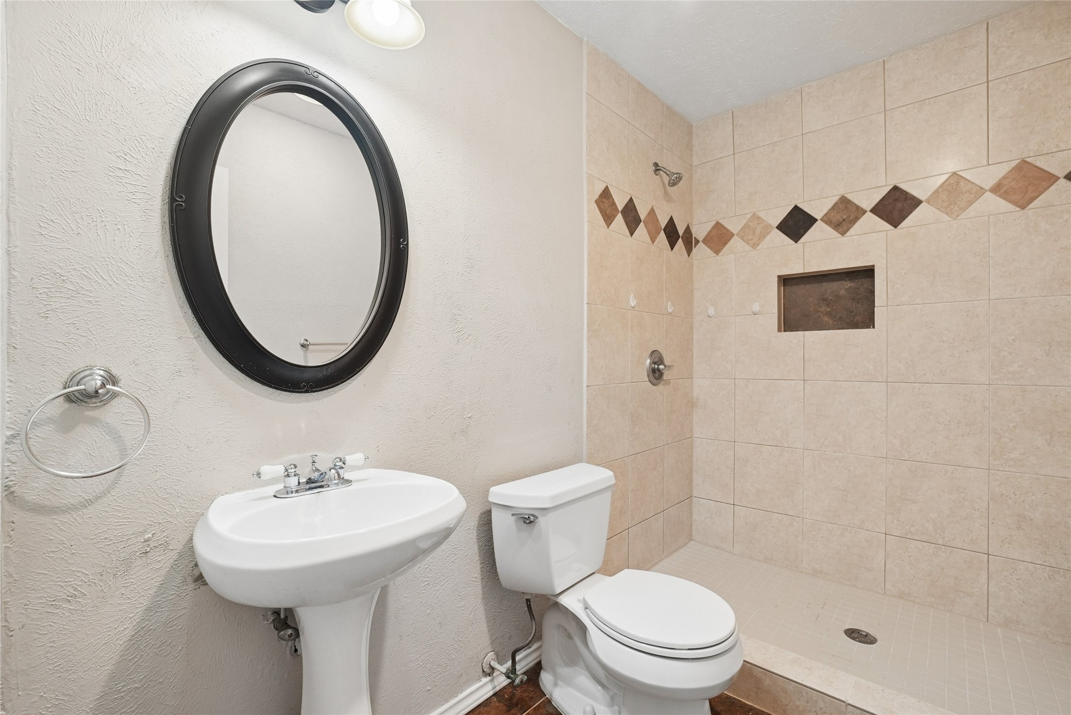 5161 Bartlett Drive The Colony TX 75056