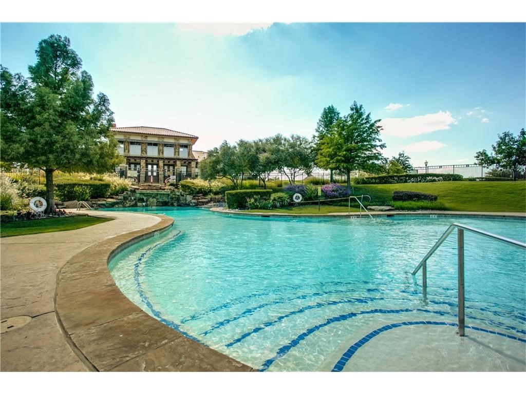 5020 Nash Lane Fort Worth TX 76244
