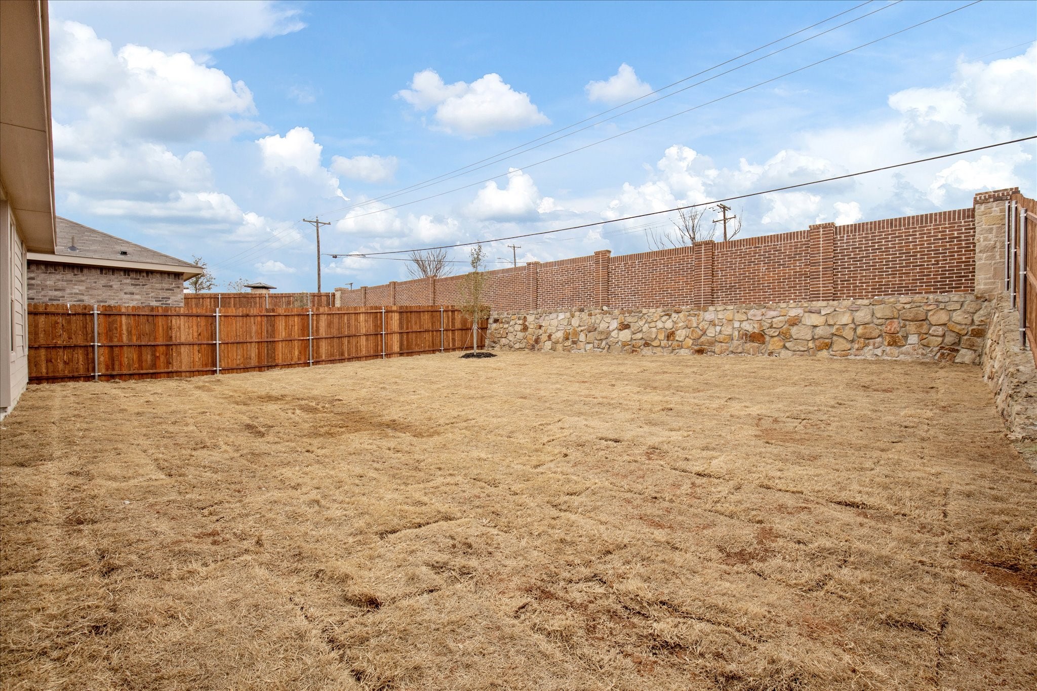 2220 Barnwell Drive Fort Worth TX 76108