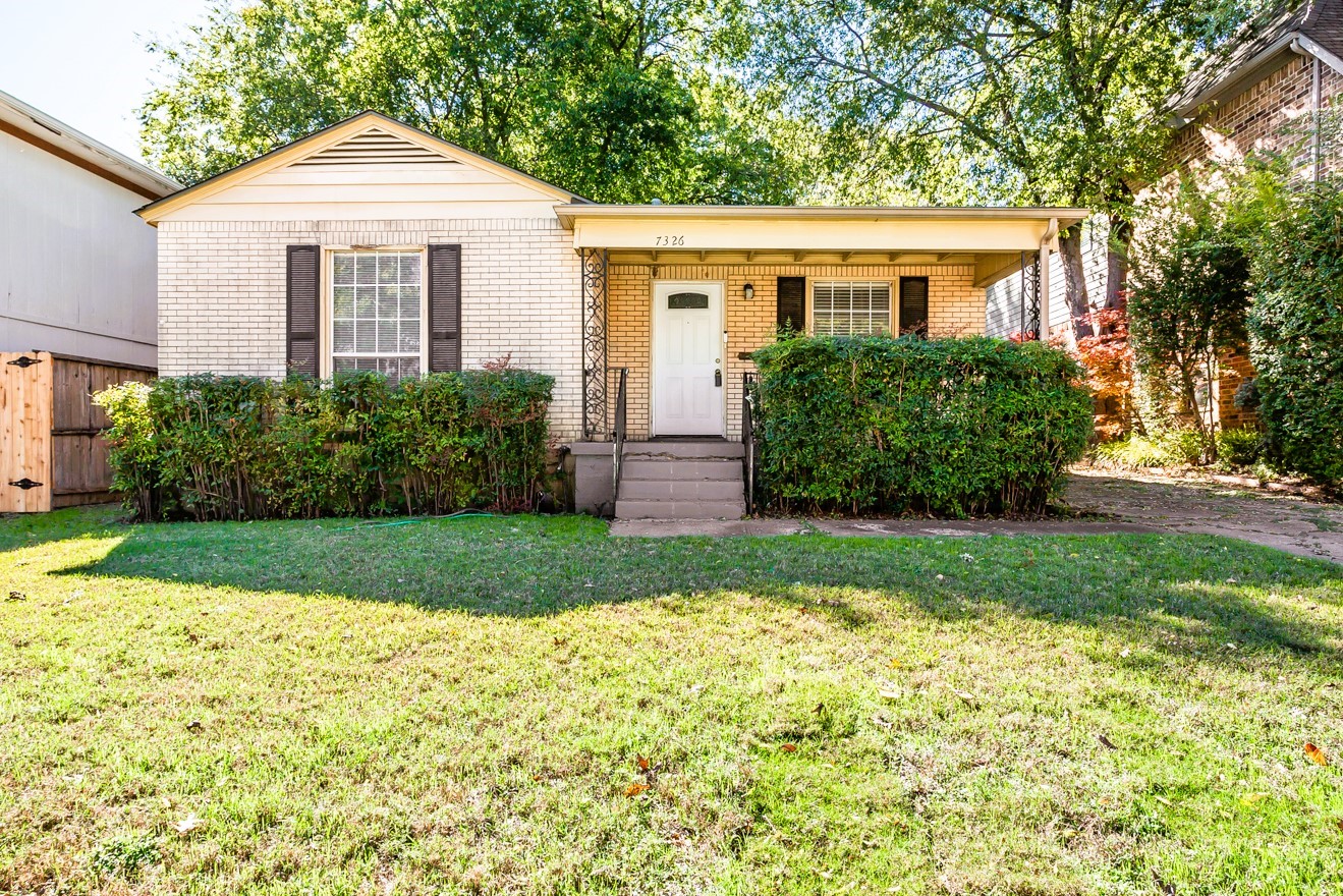 7326 Casa Loma Avenue Dallas TX 75214