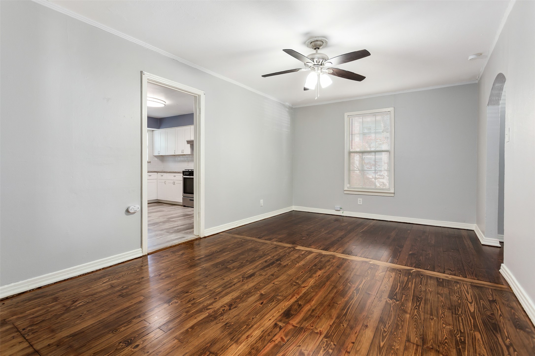 7326 Casa Loma Avenue Dallas TX 75214