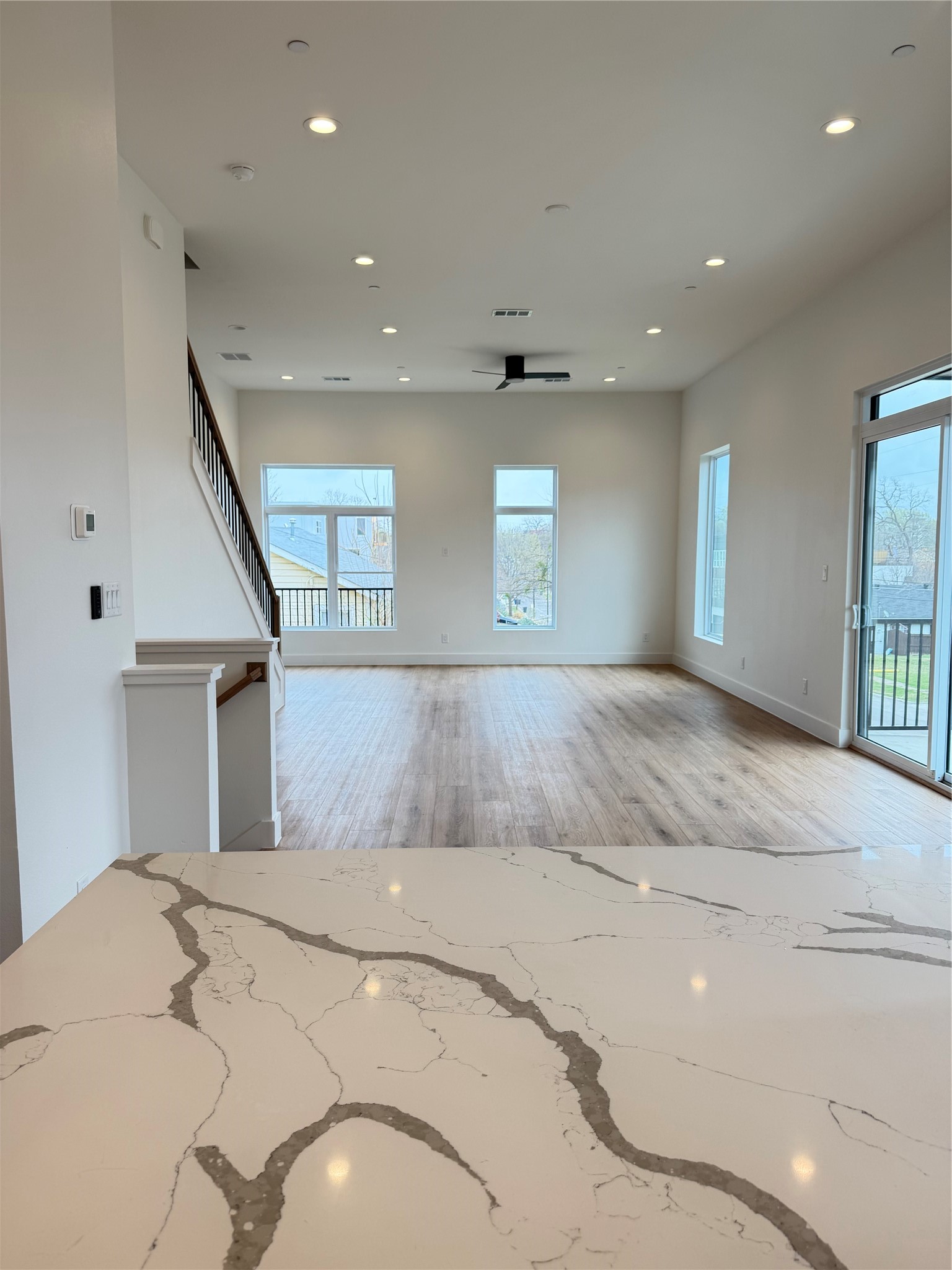 2203 Hondo Avenue Dallas TX 75219
