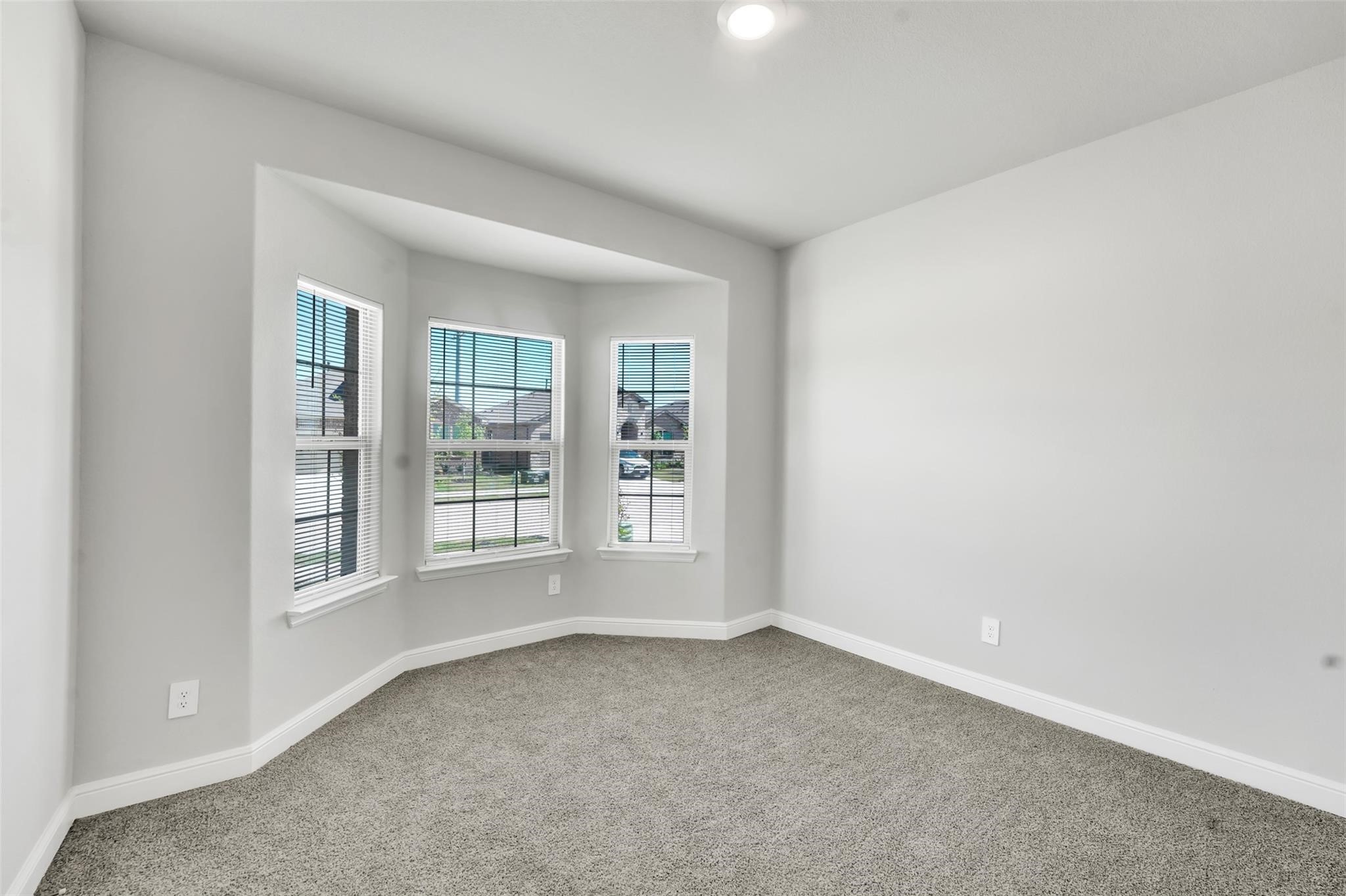 1012 Southwark Drive Fort Worth TX 76247