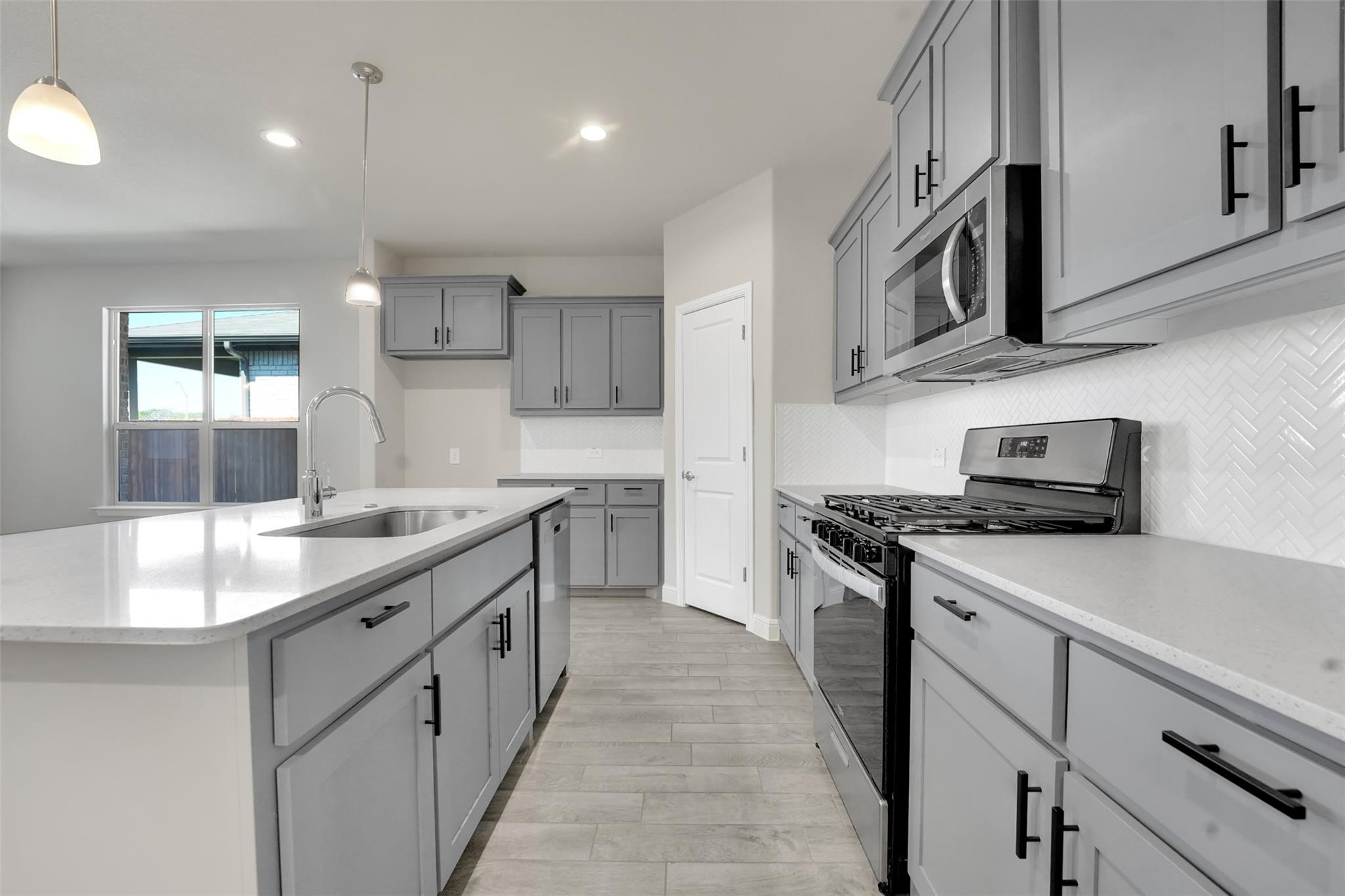 1012 Southwark Drive Fort Worth TX 76247