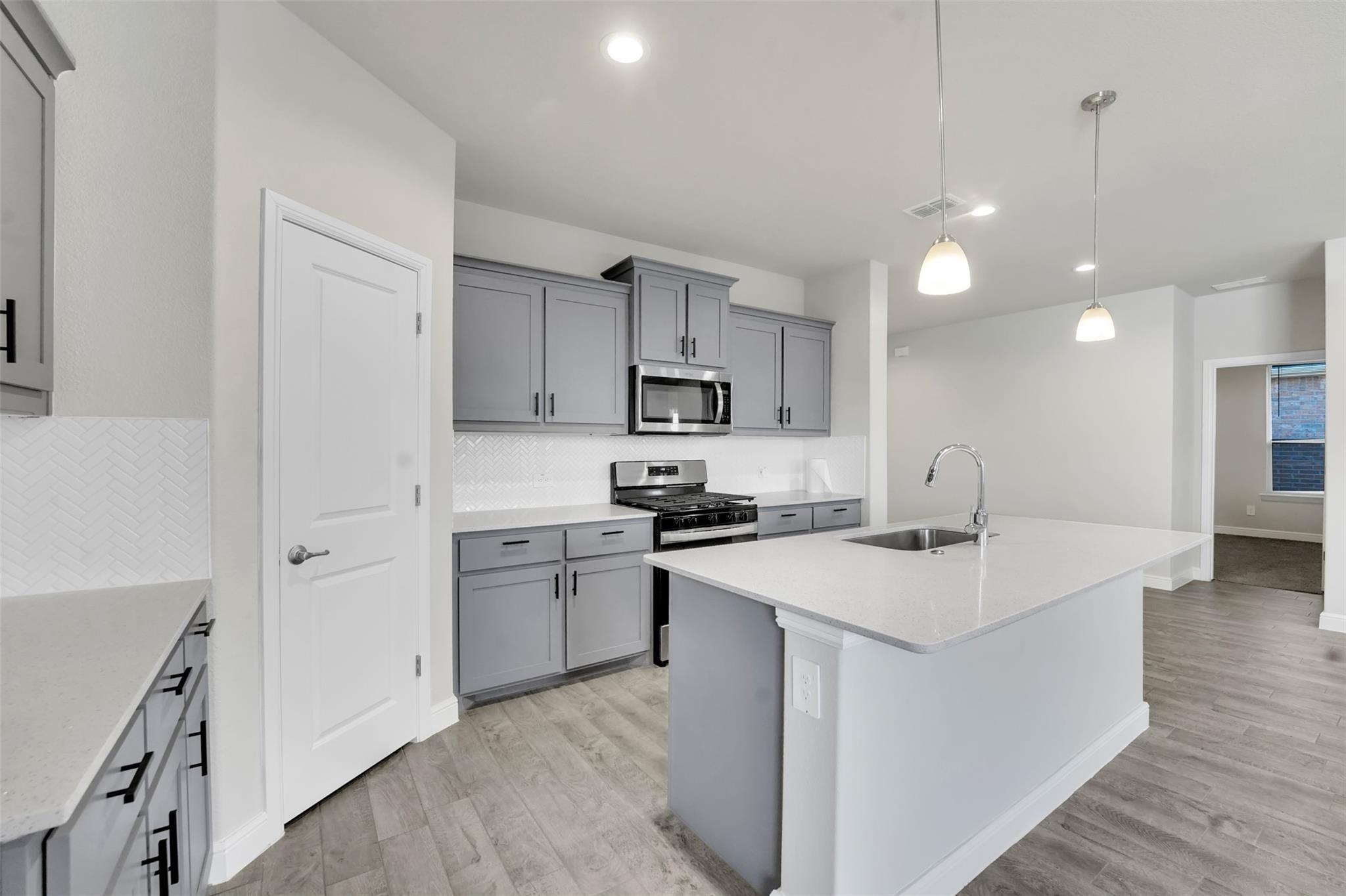 1012 Southwark Drive Fort Worth TX 76247