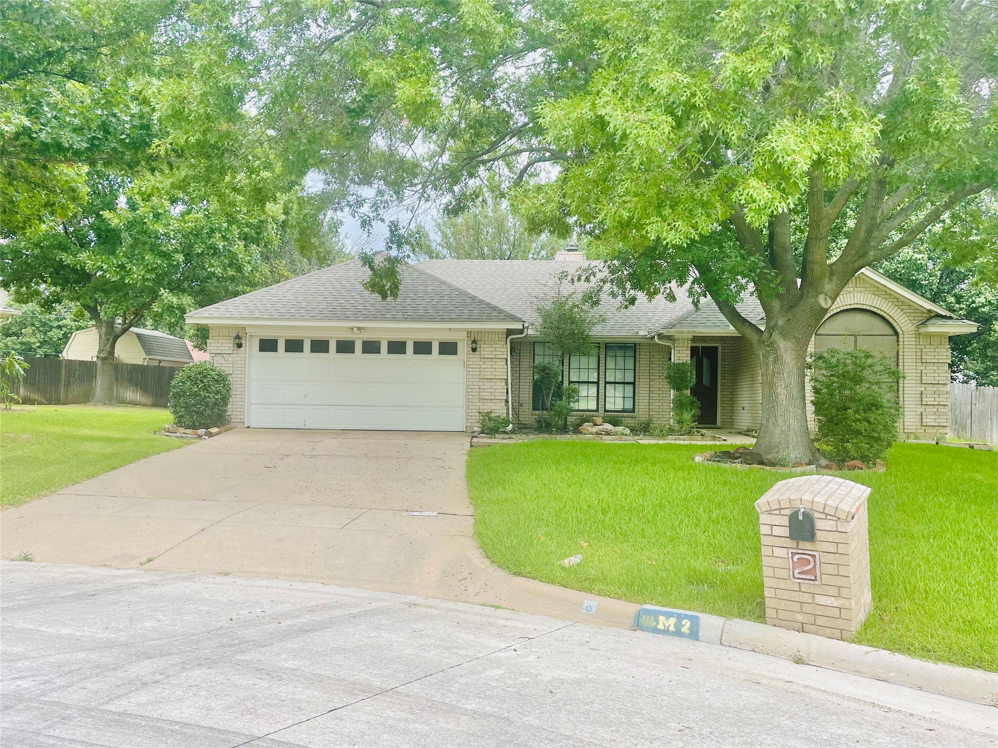 2 Hastings Court Mansfield TX 76063