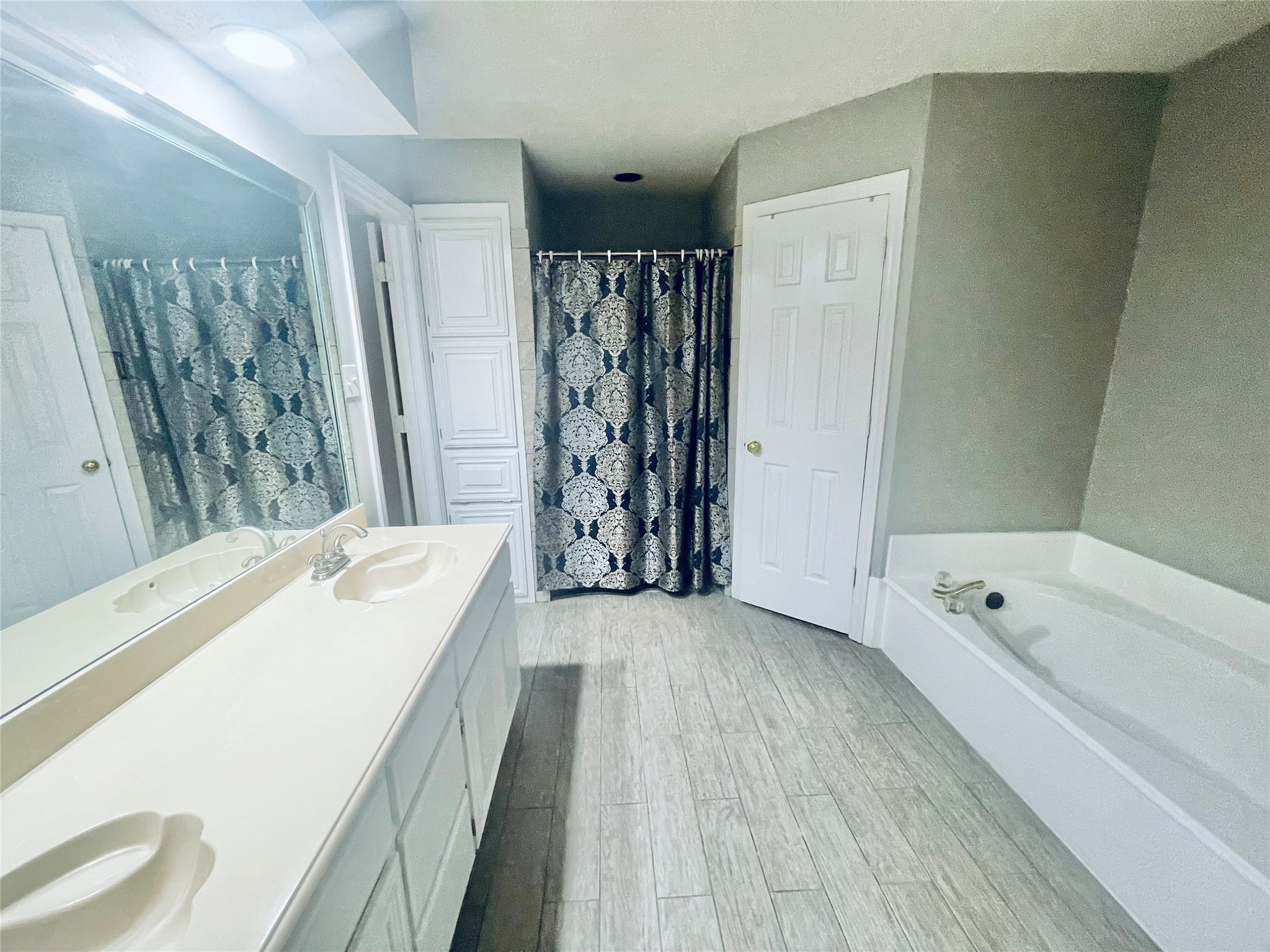2 Hastings Court Mansfield TX 76063