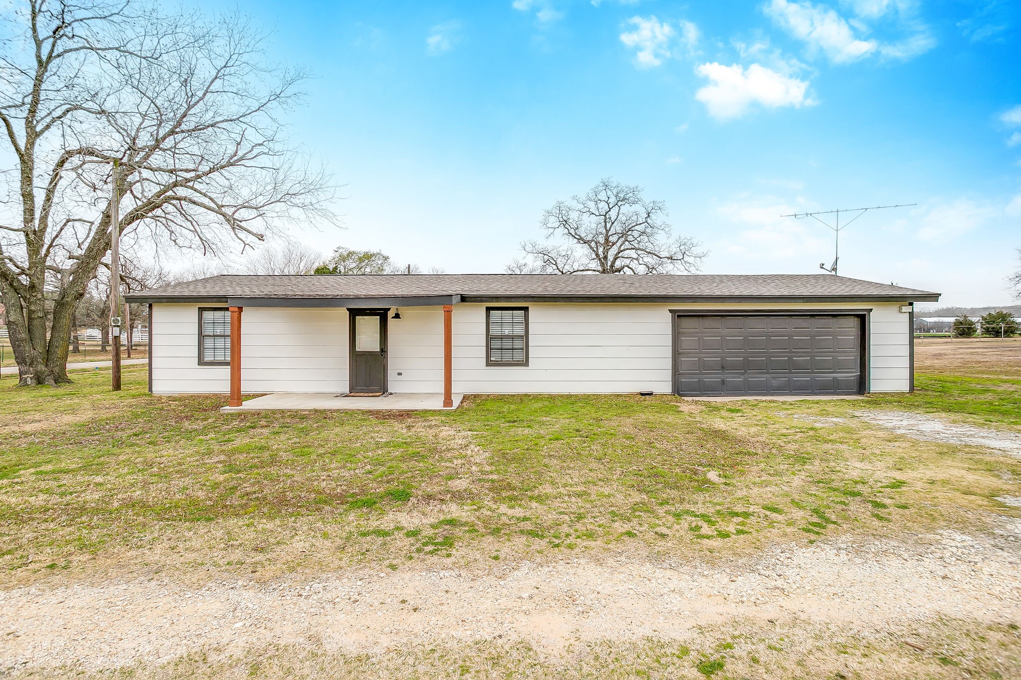 3301 County Road 530b Burleson TX 76028