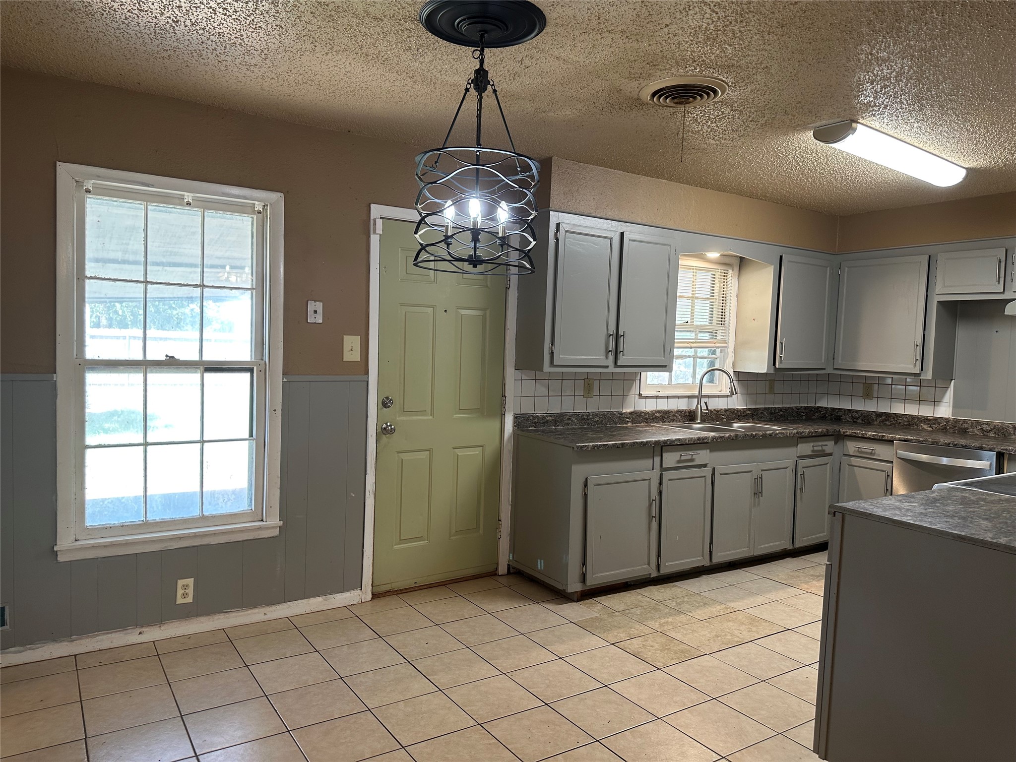 3296 Sandefer Street Abilene TX 79603