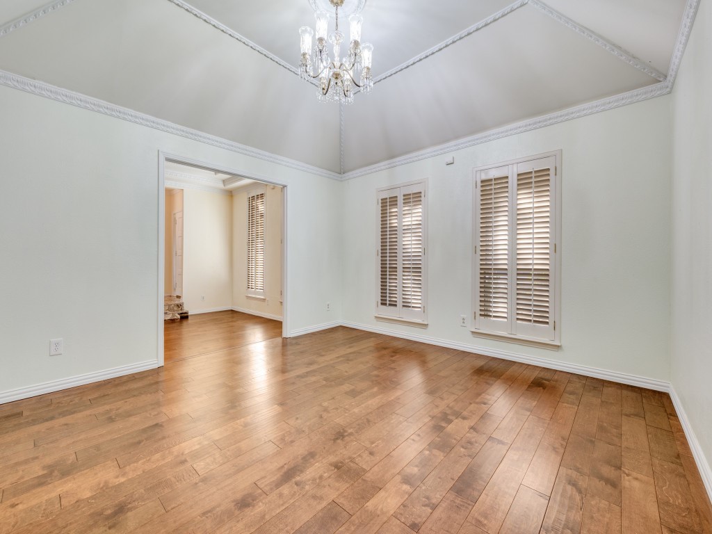 9141 Loma Vista Drive Dallas TX 75243