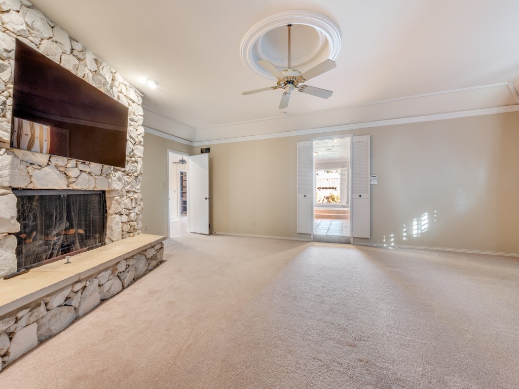 9141 Loma Vista Drive Dallas TX 75243
