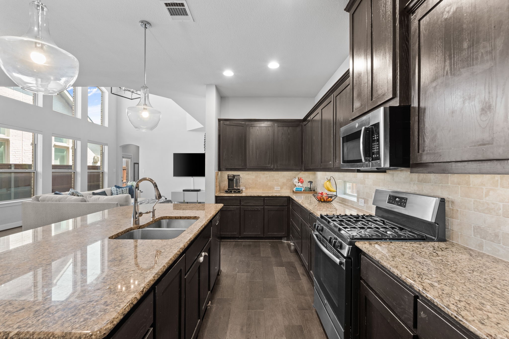 1416 Huntsman Ridge Lane Arlington TX 76005