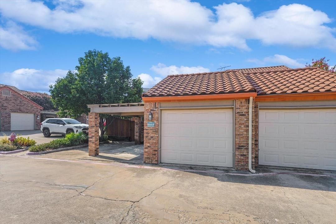 6505 Hickock Drive Fort Worth TX 76116