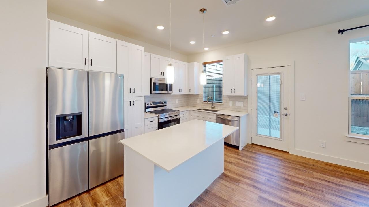 2116 Shea Road Dallas TX 75235