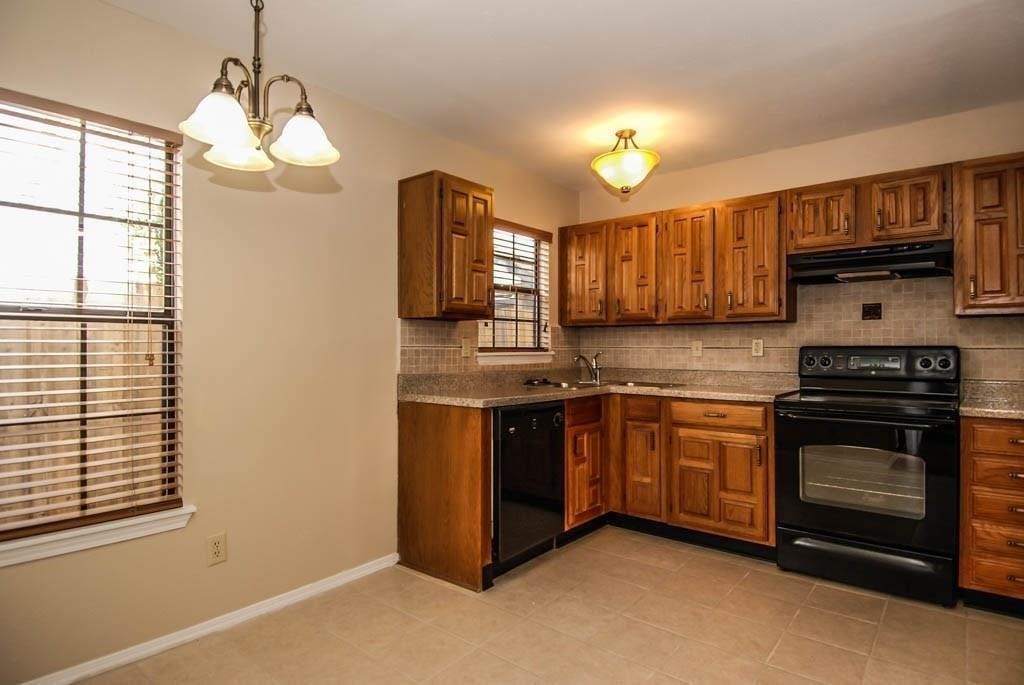 2984 Harbinger Lane Dallas TX 75287