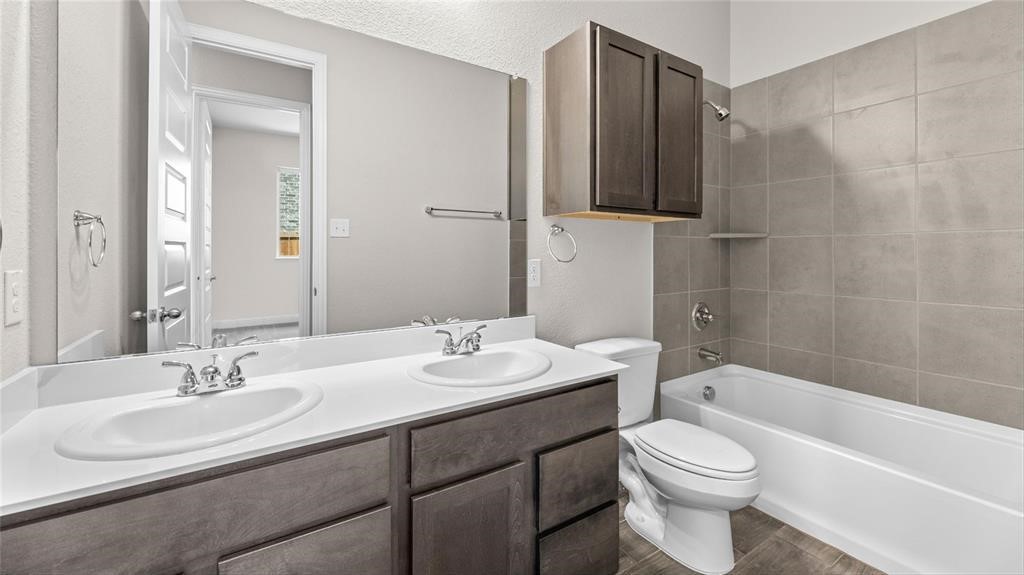 3804 Malibu Drive Sherman TX 75090