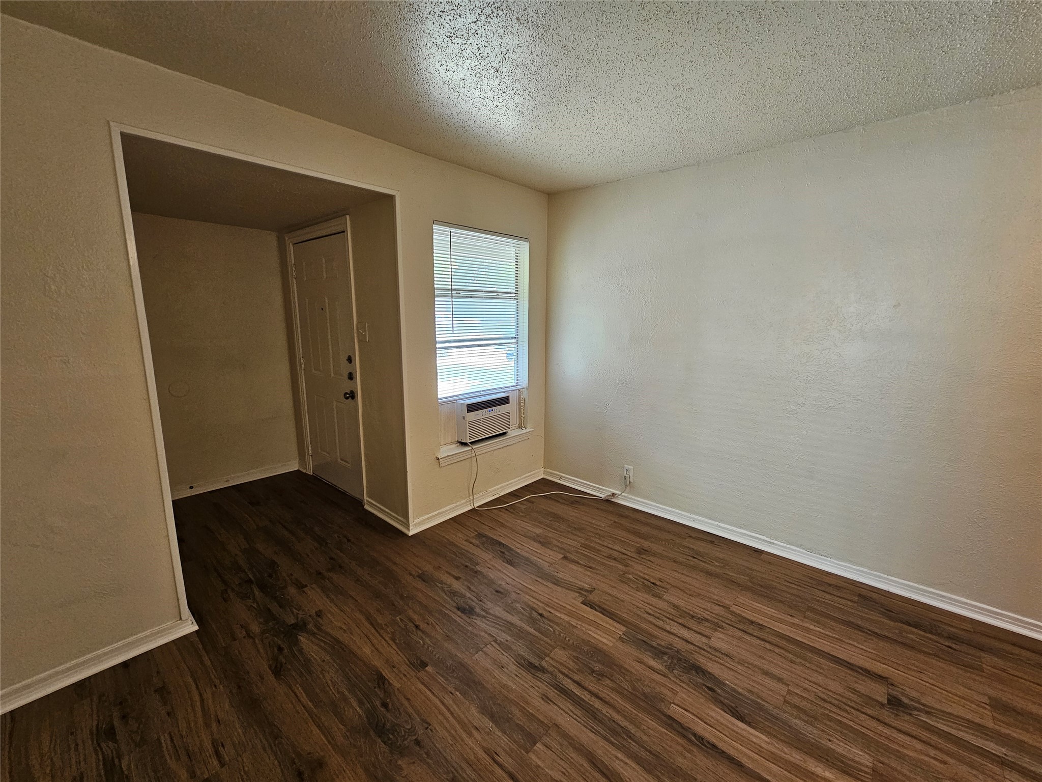 6540 Hollis Avenue Dallas TX 75227