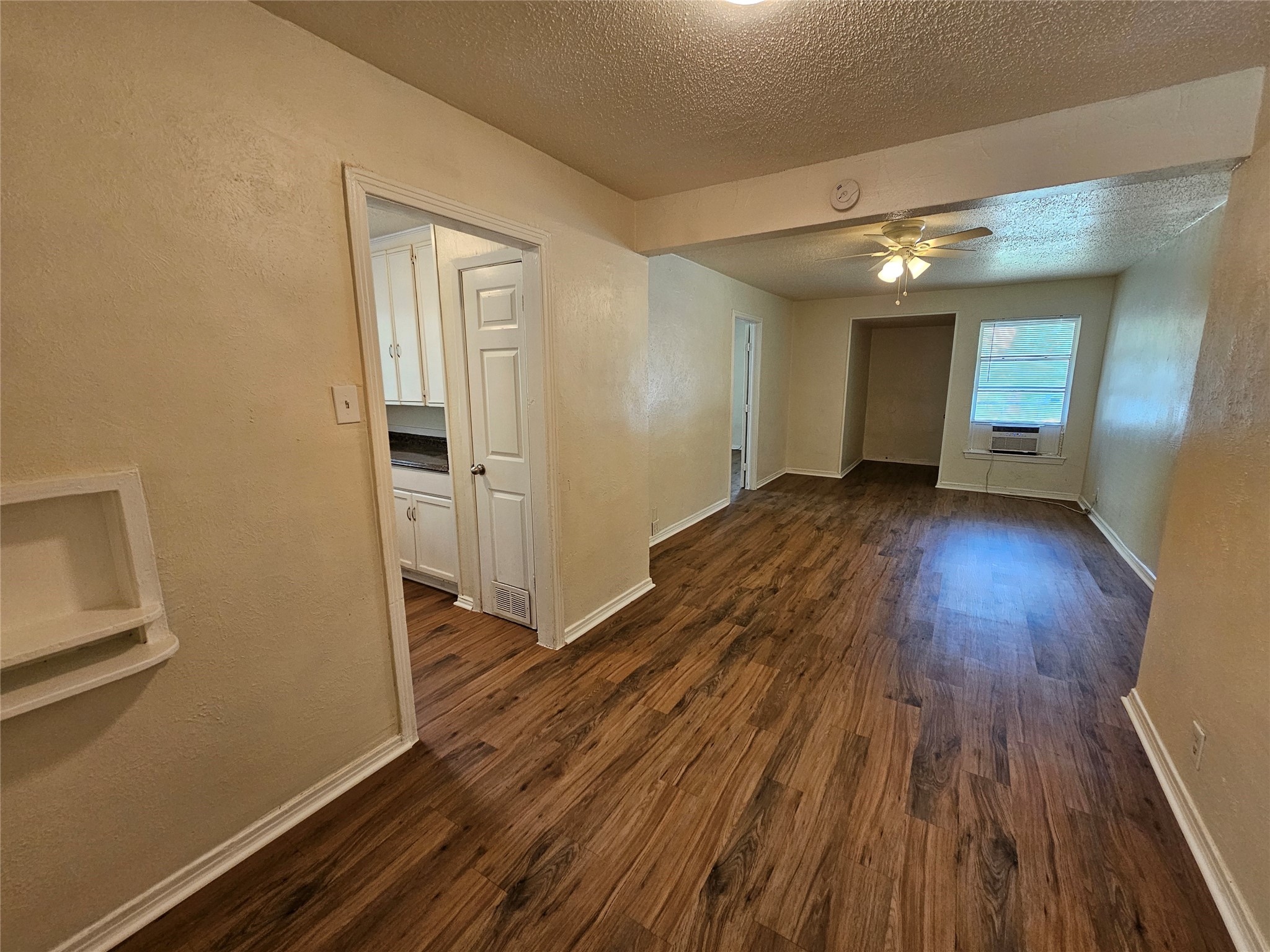 6540 Hollis Avenue Dallas TX 75227