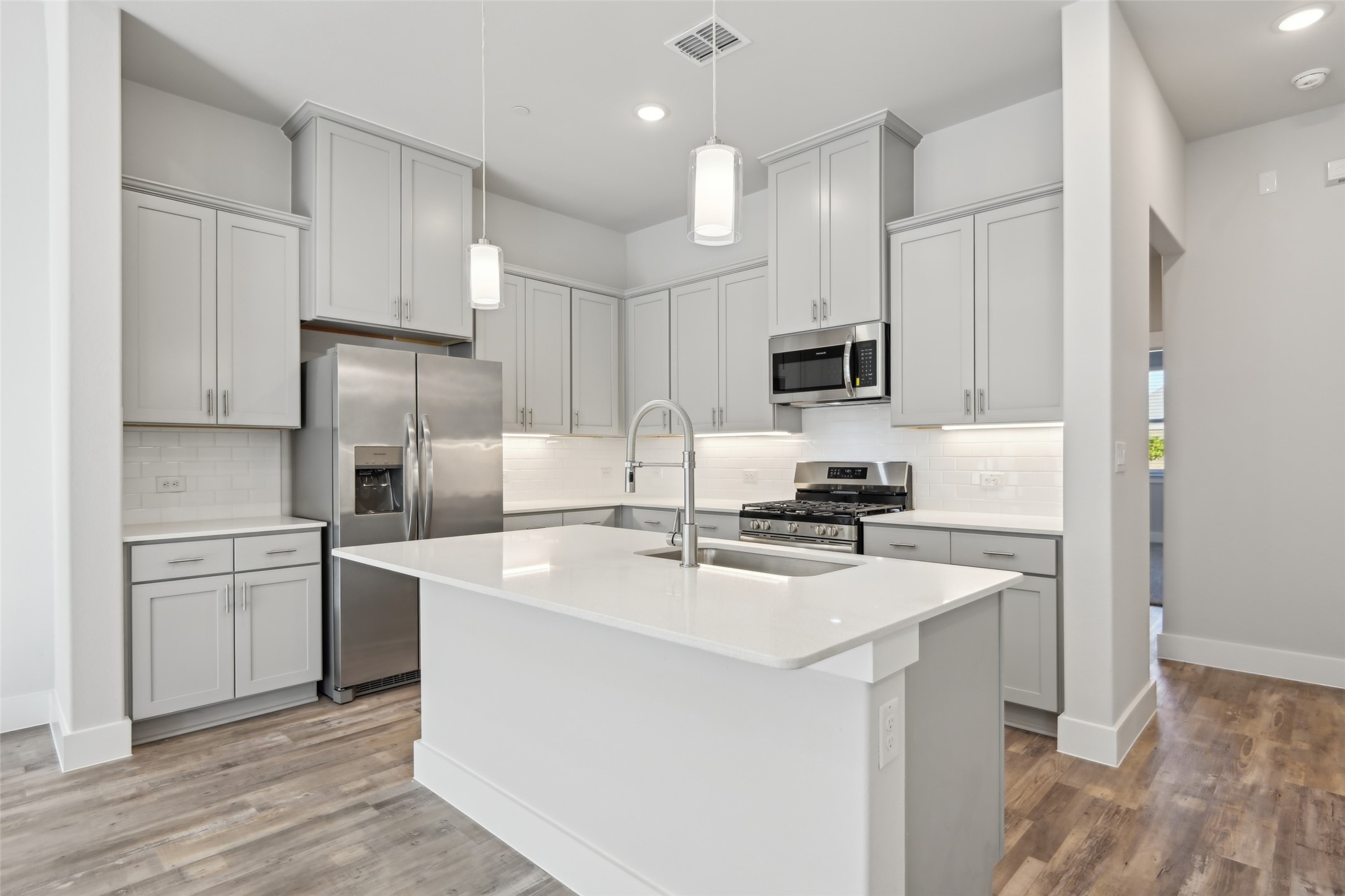 3153 Winter Rose Way Arlington TX 76005