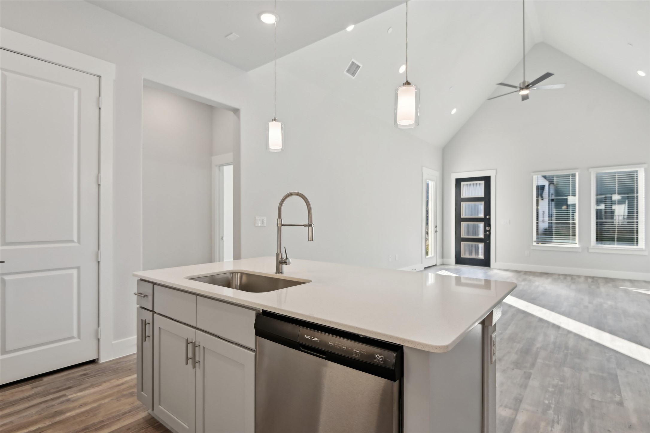 3153 Winter Rose Way Arlington TX 76005