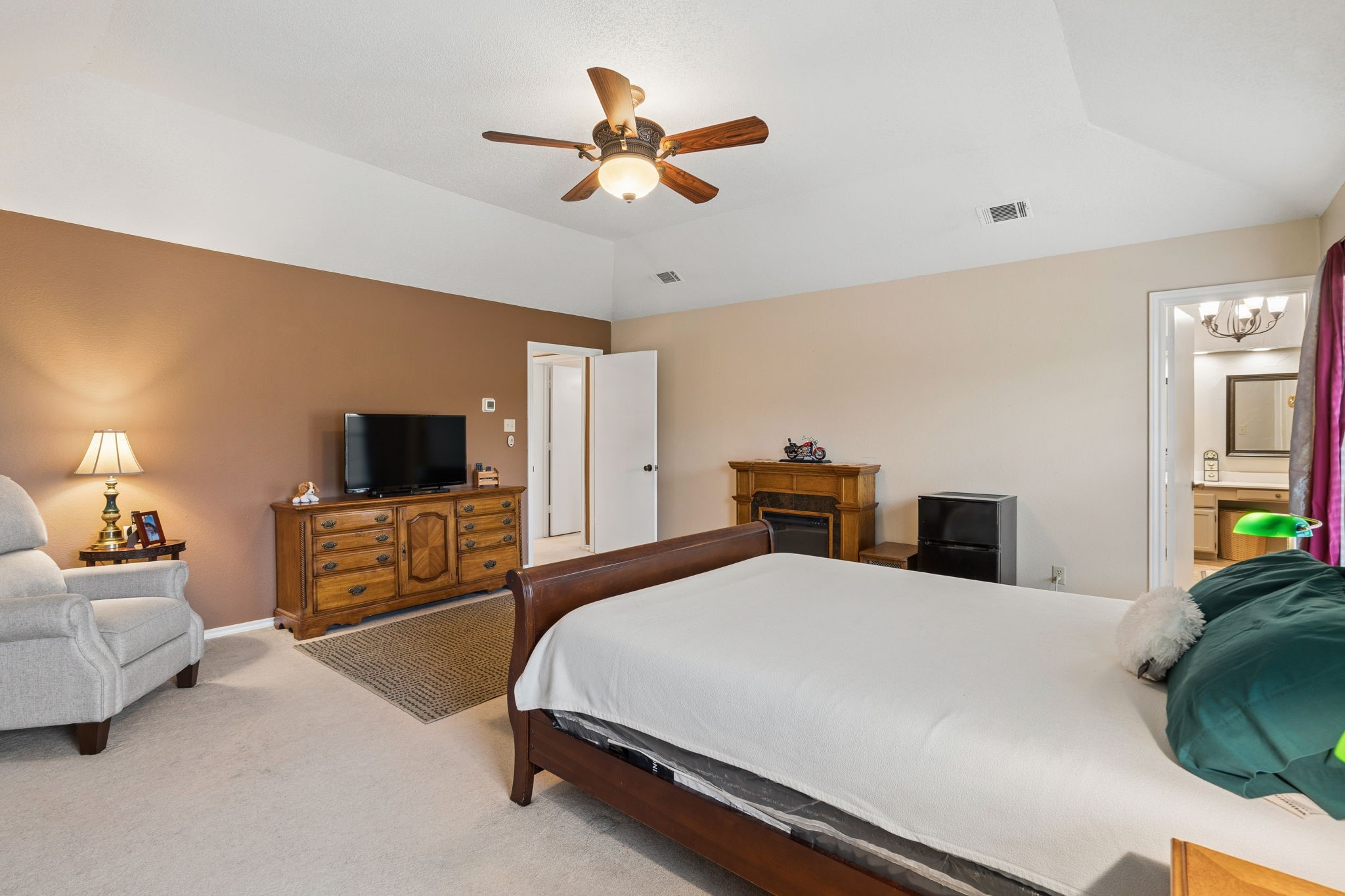 1417 Danielle Drive Bedford TX 76021