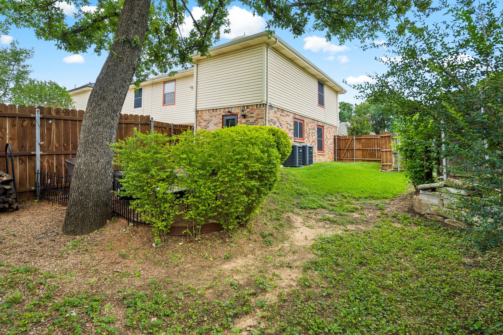 1417 Danielle Drive Bedford TX 76021