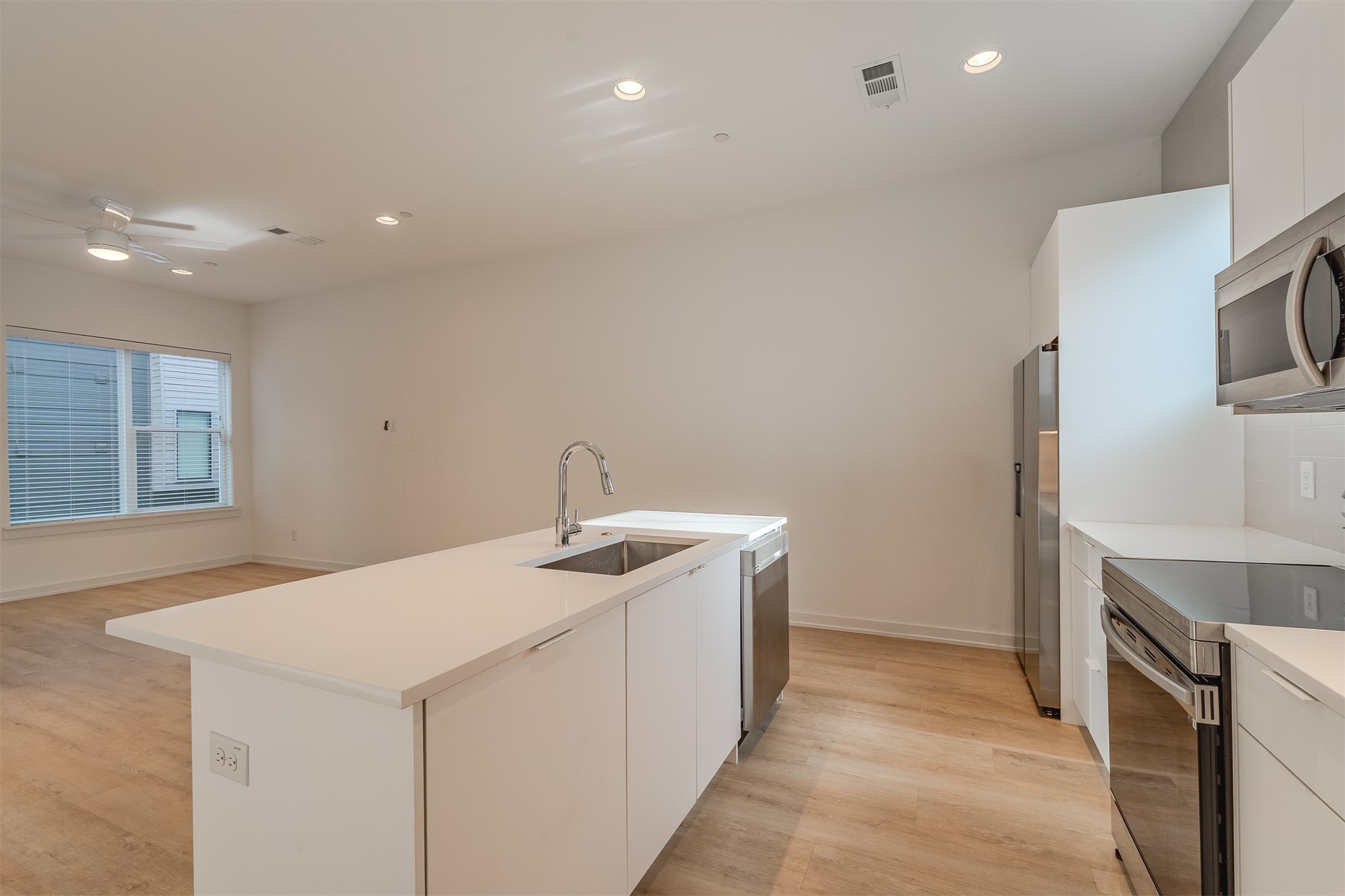 6012 Hudson Street Dallas TX 75206