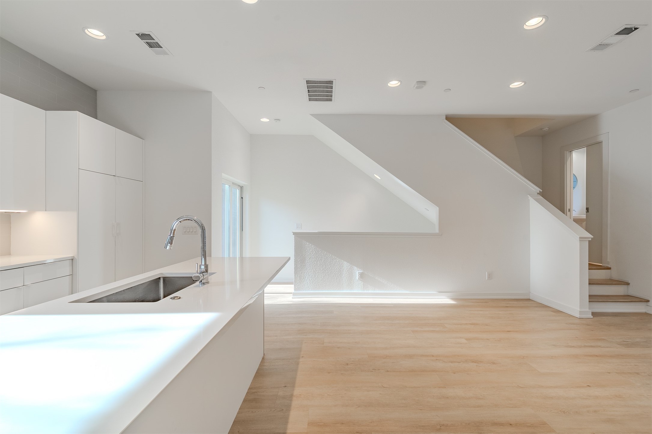 6012 Hudson Street Dallas TX 75206