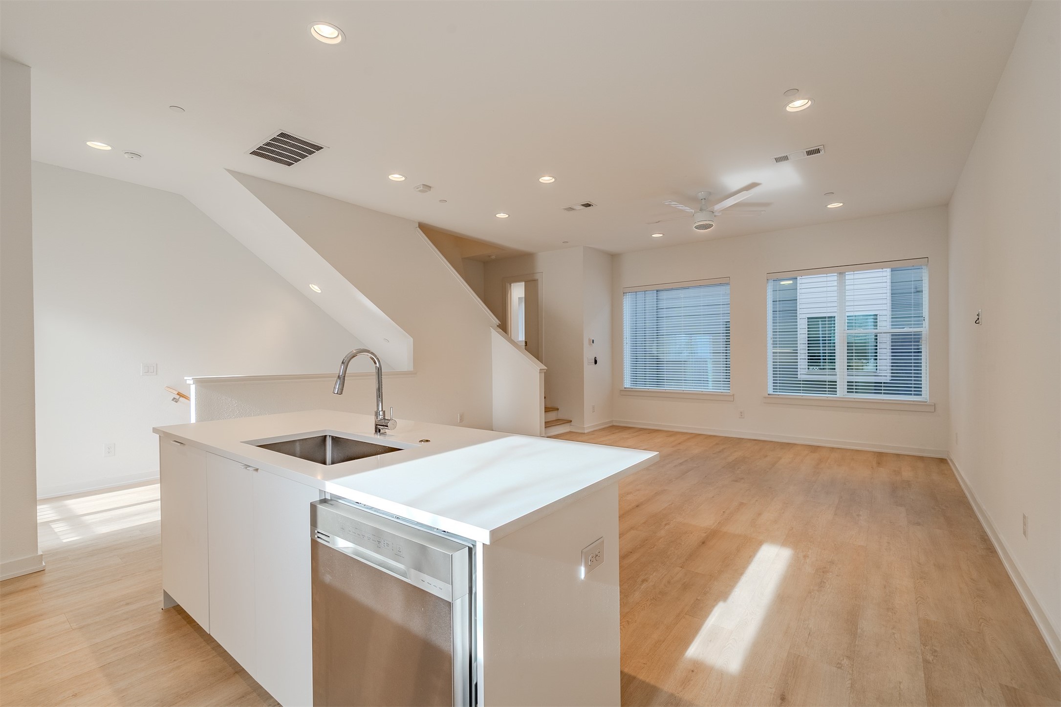 6012 Hudson Street Dallas TX 75206