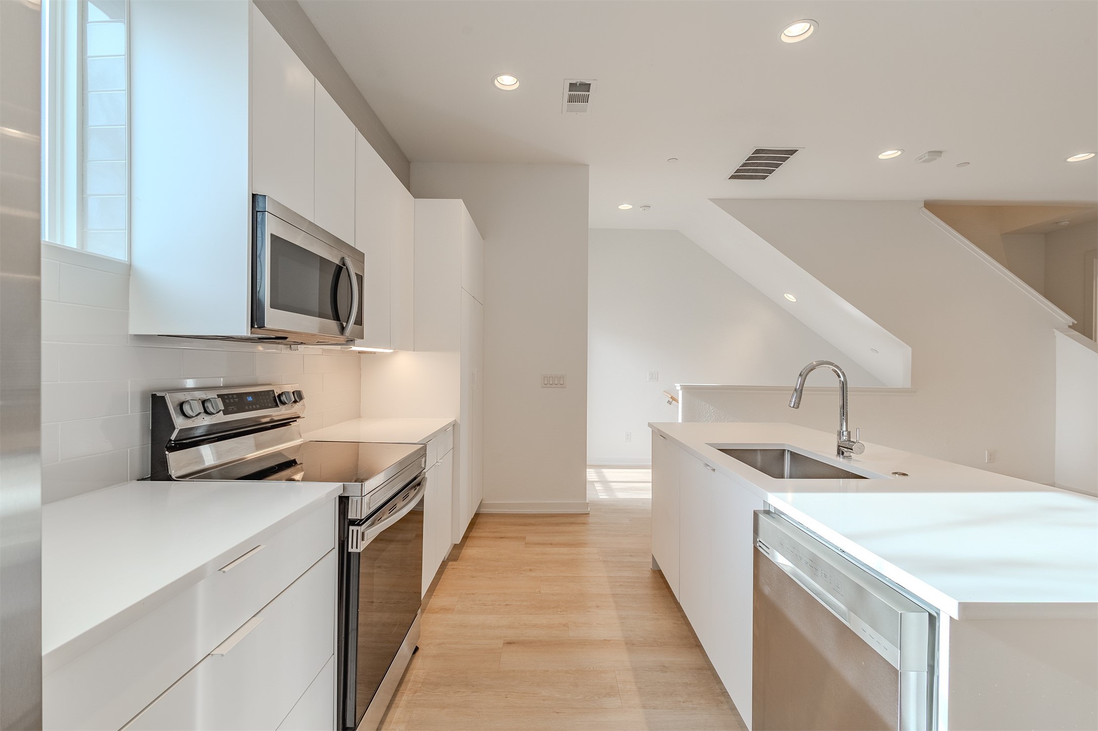 6012 Hudson Street Dallas TX 75206