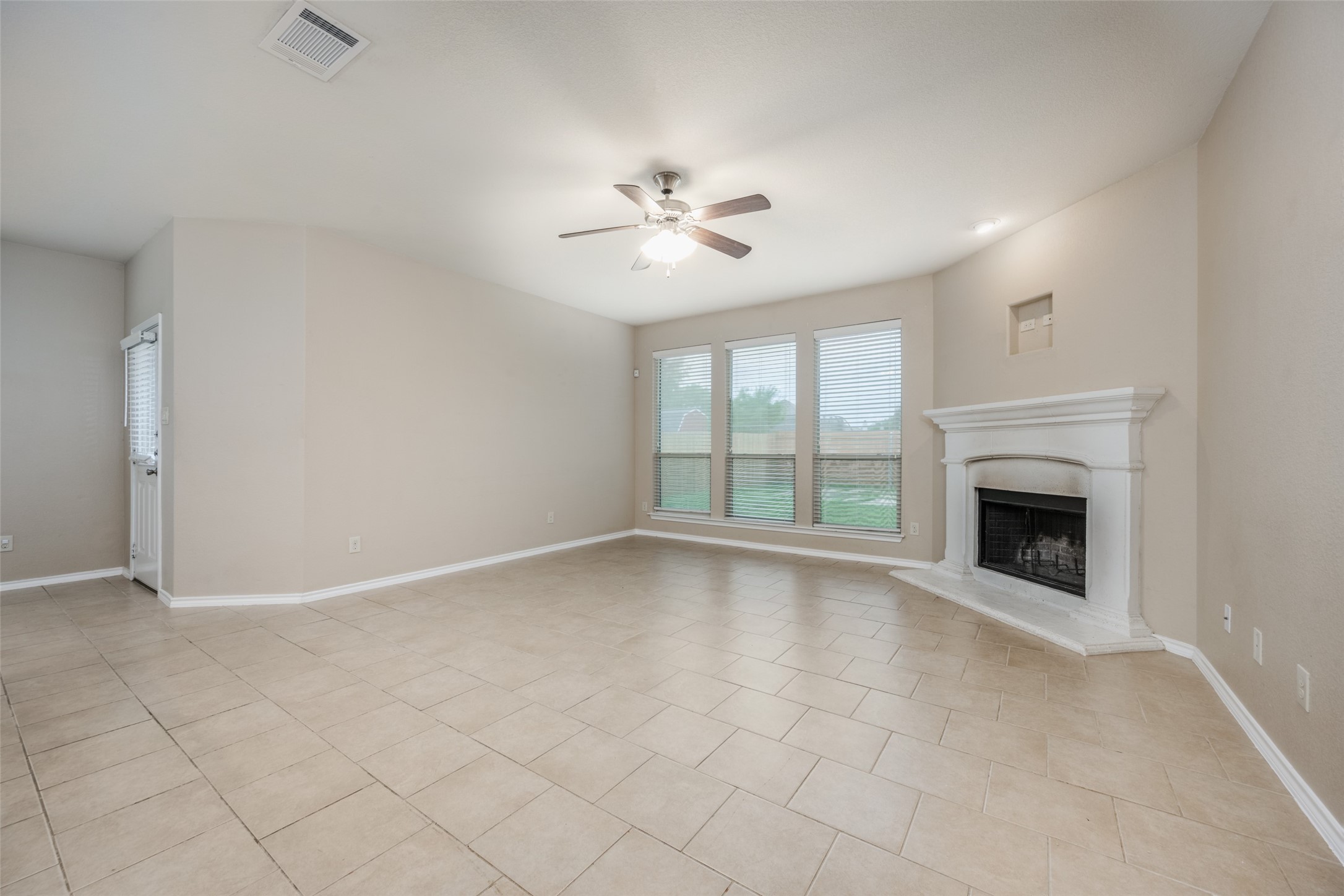 4512 Remuda Lane Denton TX 76226