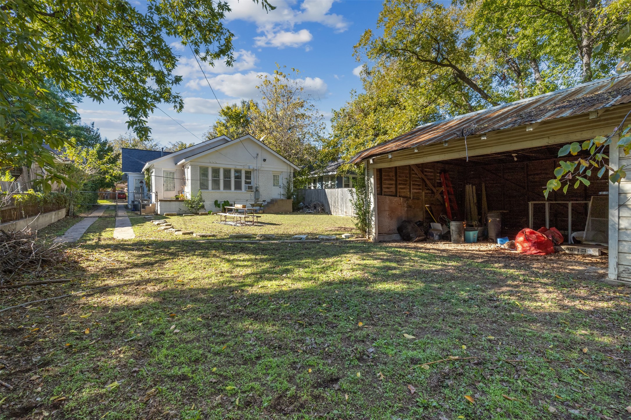 1915 Ashland Avenue Fort Worth TX 76107