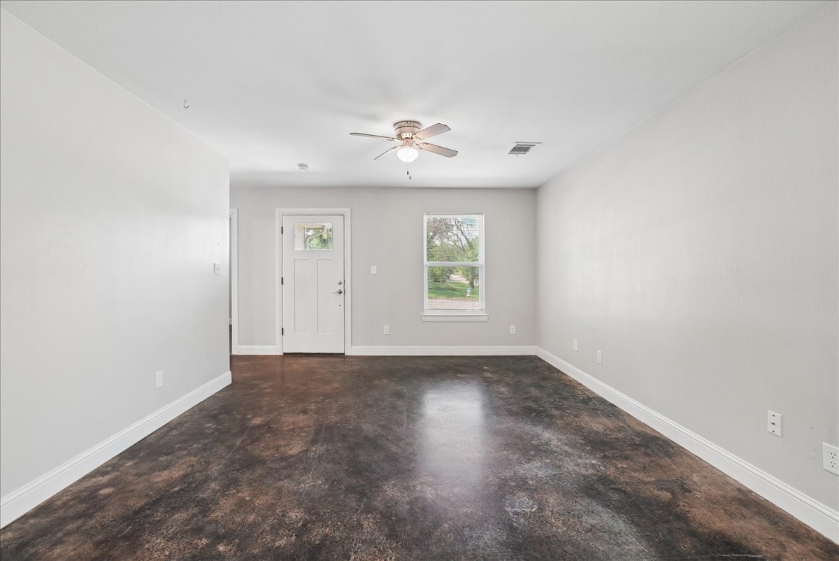 501 E Day Street Denison TX 75021