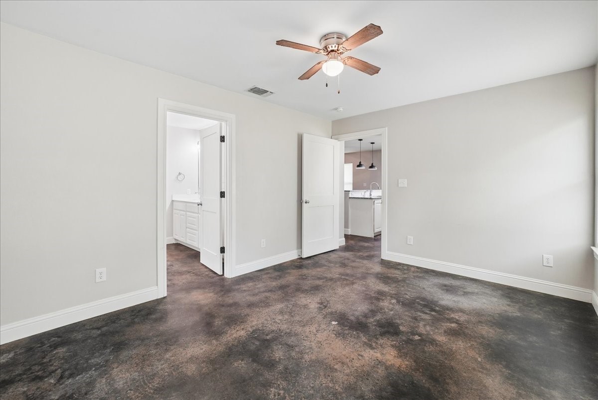 501 E Day Street Denison TX 75021