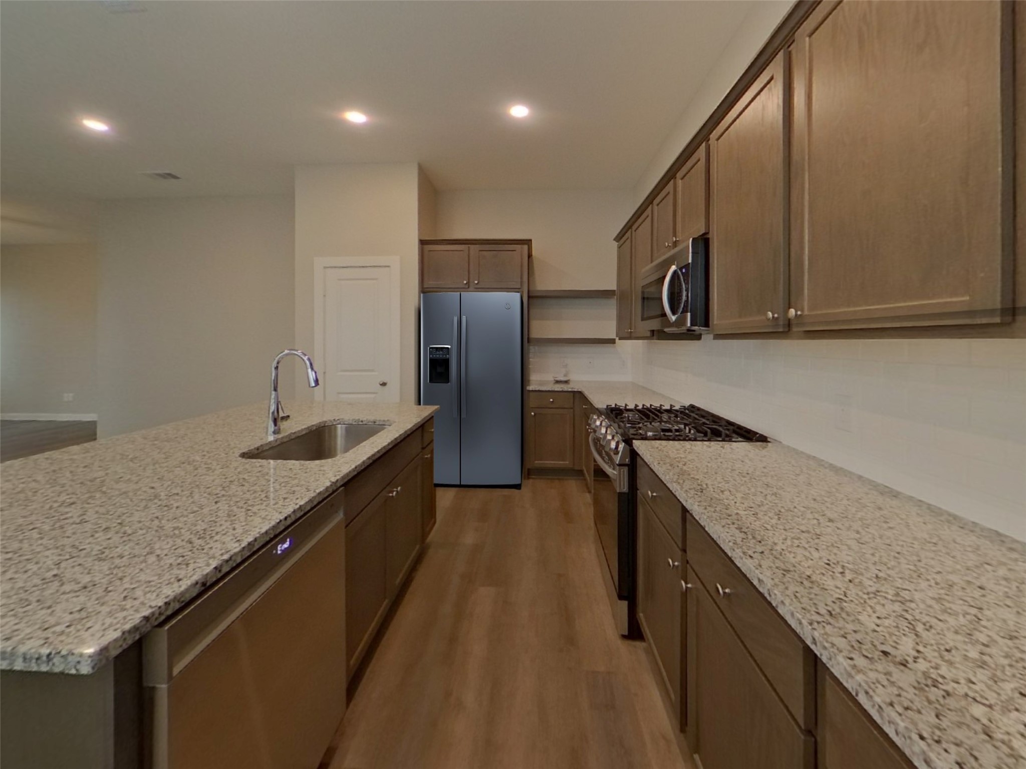 718 Lacewing Drive Arlington TX 76005