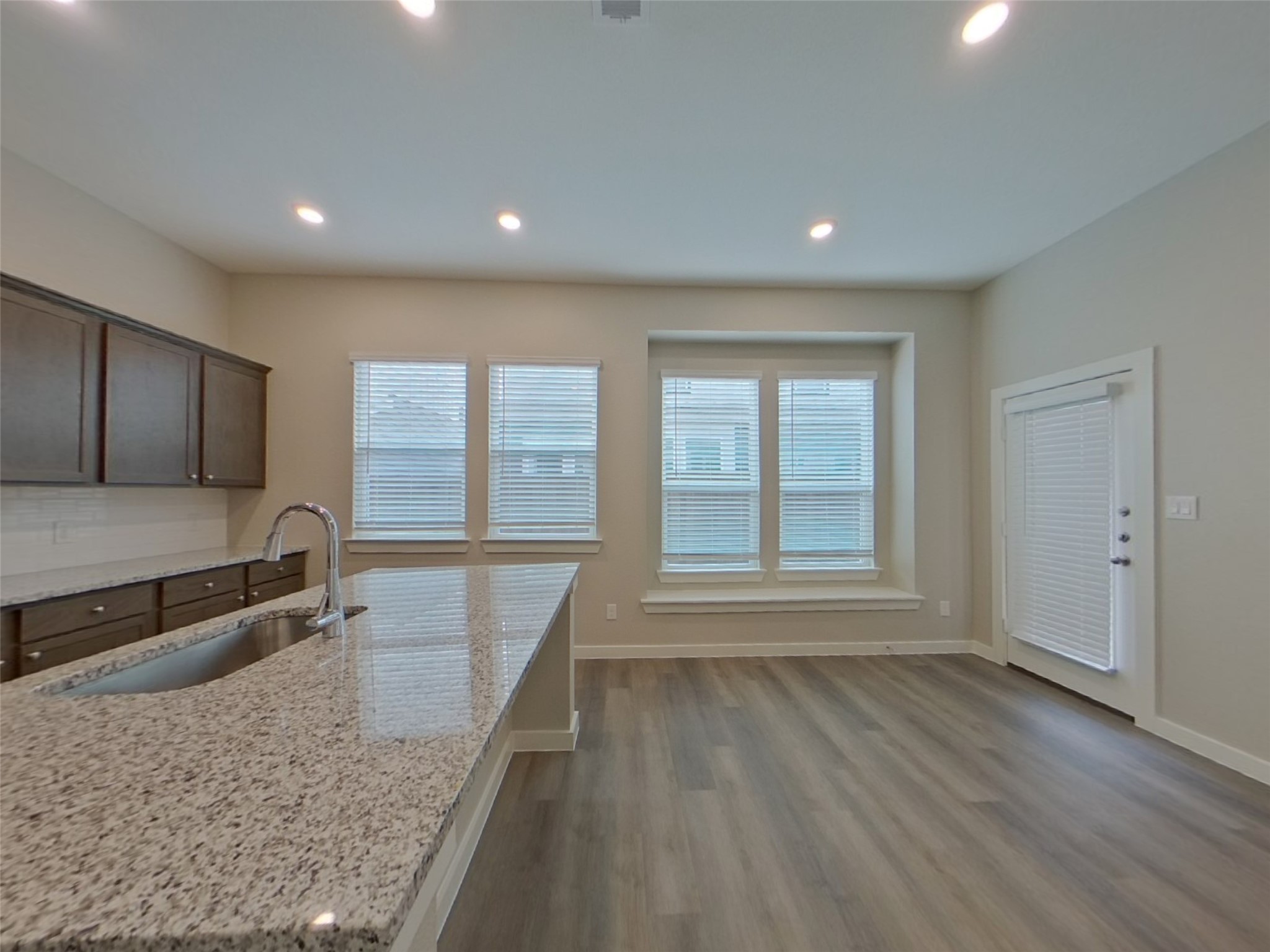 718 Lacewing Drive Arlington TX 76005