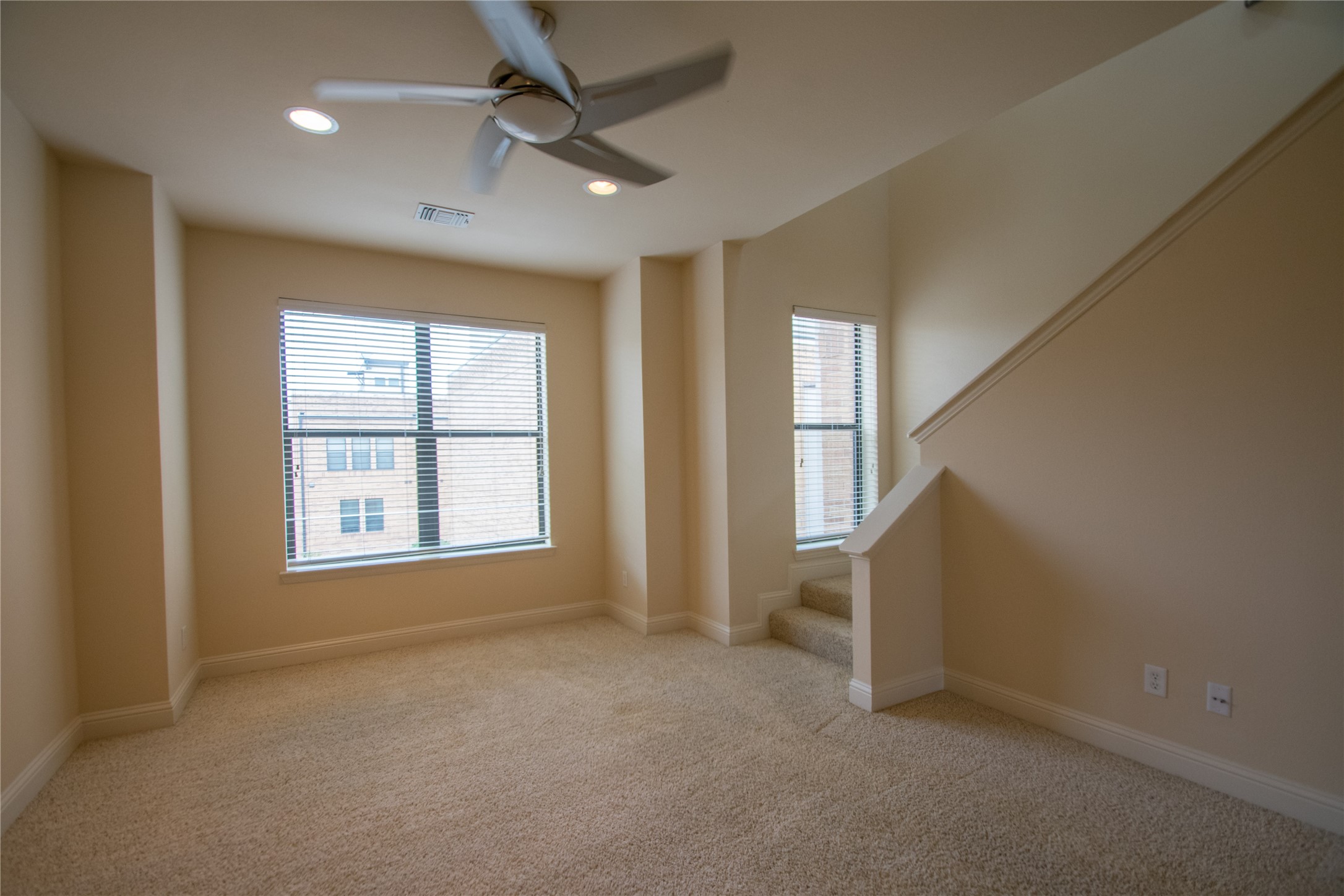 708 Skyline Bluff Court Fort Worth TX 76102