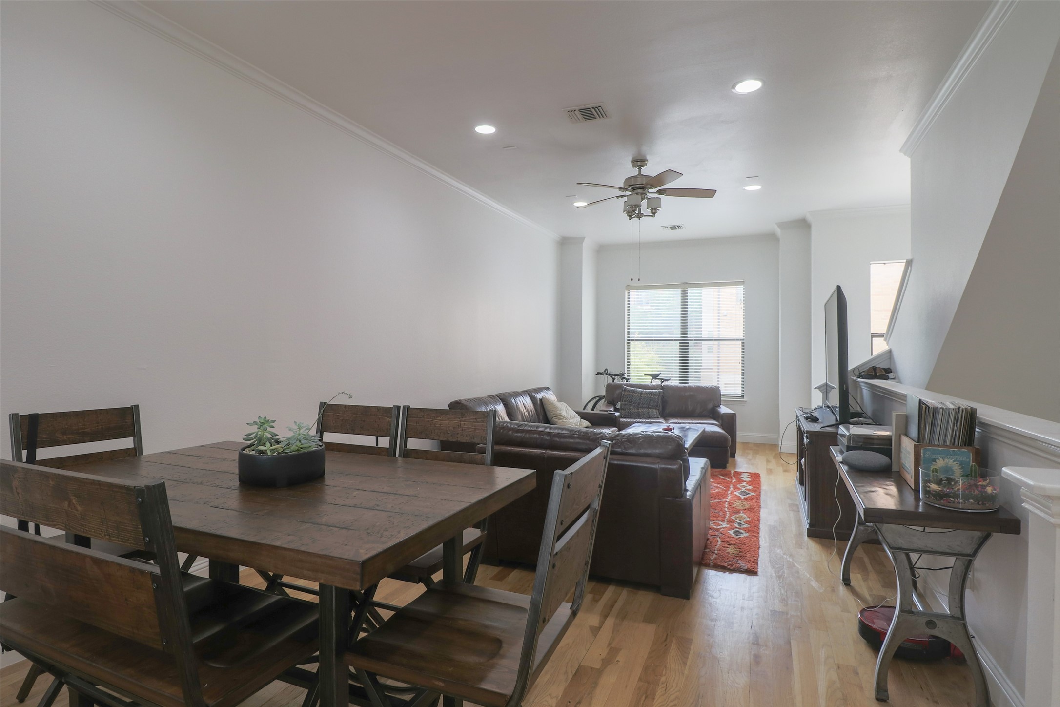 708 Skyline Bluff Court Fort Worth TX 76102