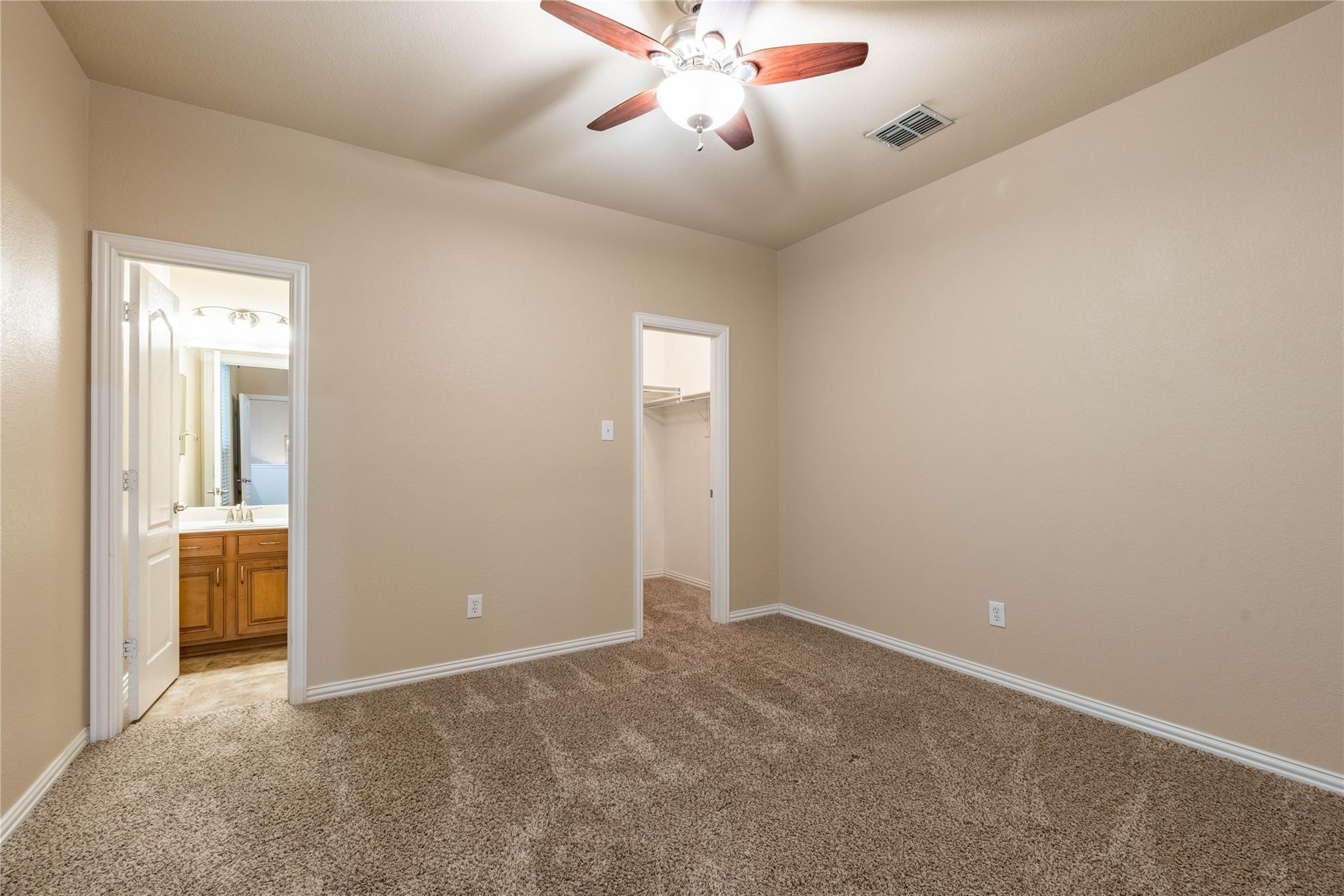 8704 Iron Horse Drive Irving TX 75063