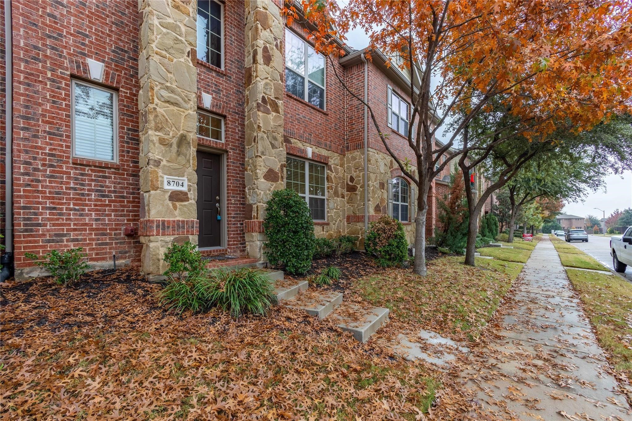 8704 Iron Horse Drive Irving TX 75063