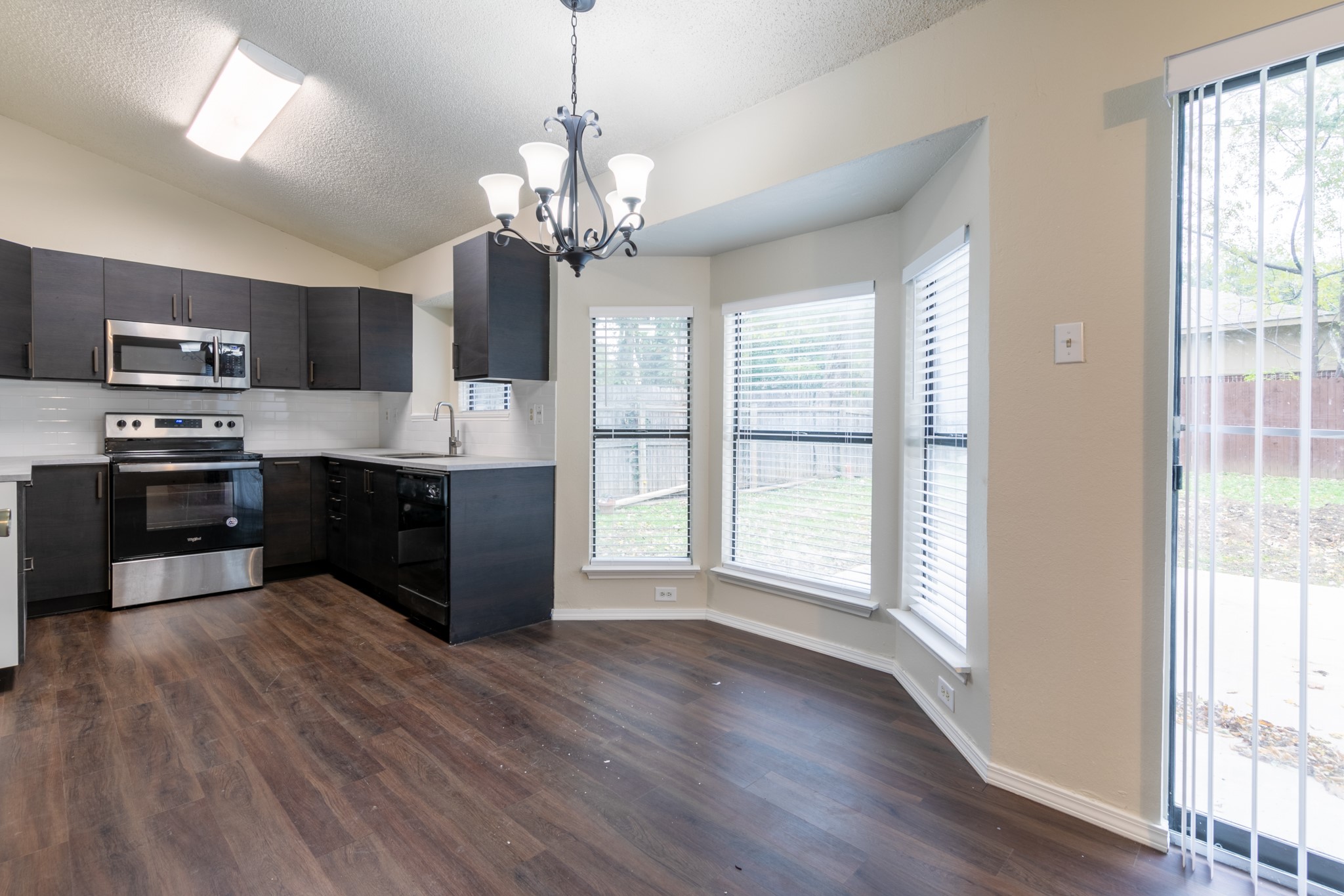 2239 Turf Club Drive Arlington TX 76017