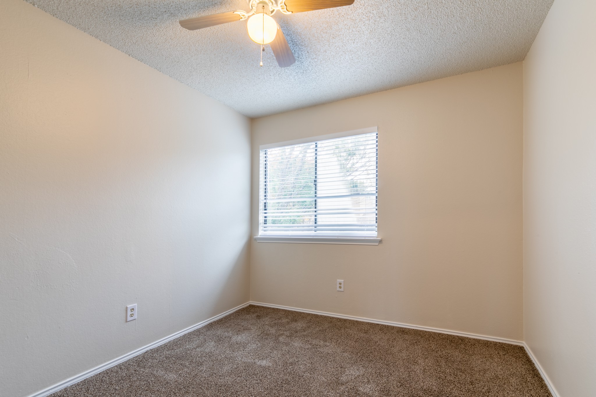 2239 Turf Club Drive Arlington TX 76017