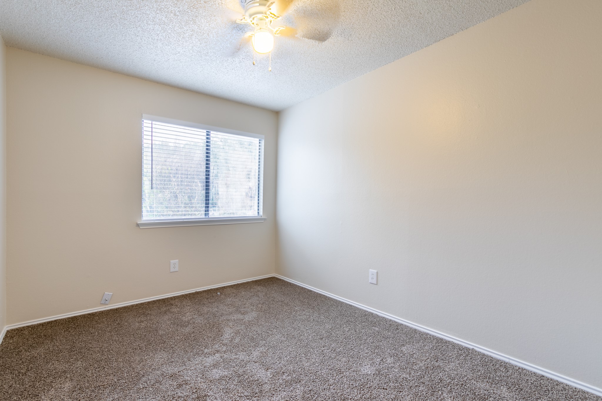 2239 Turf Club Drive Arlington TX 76017