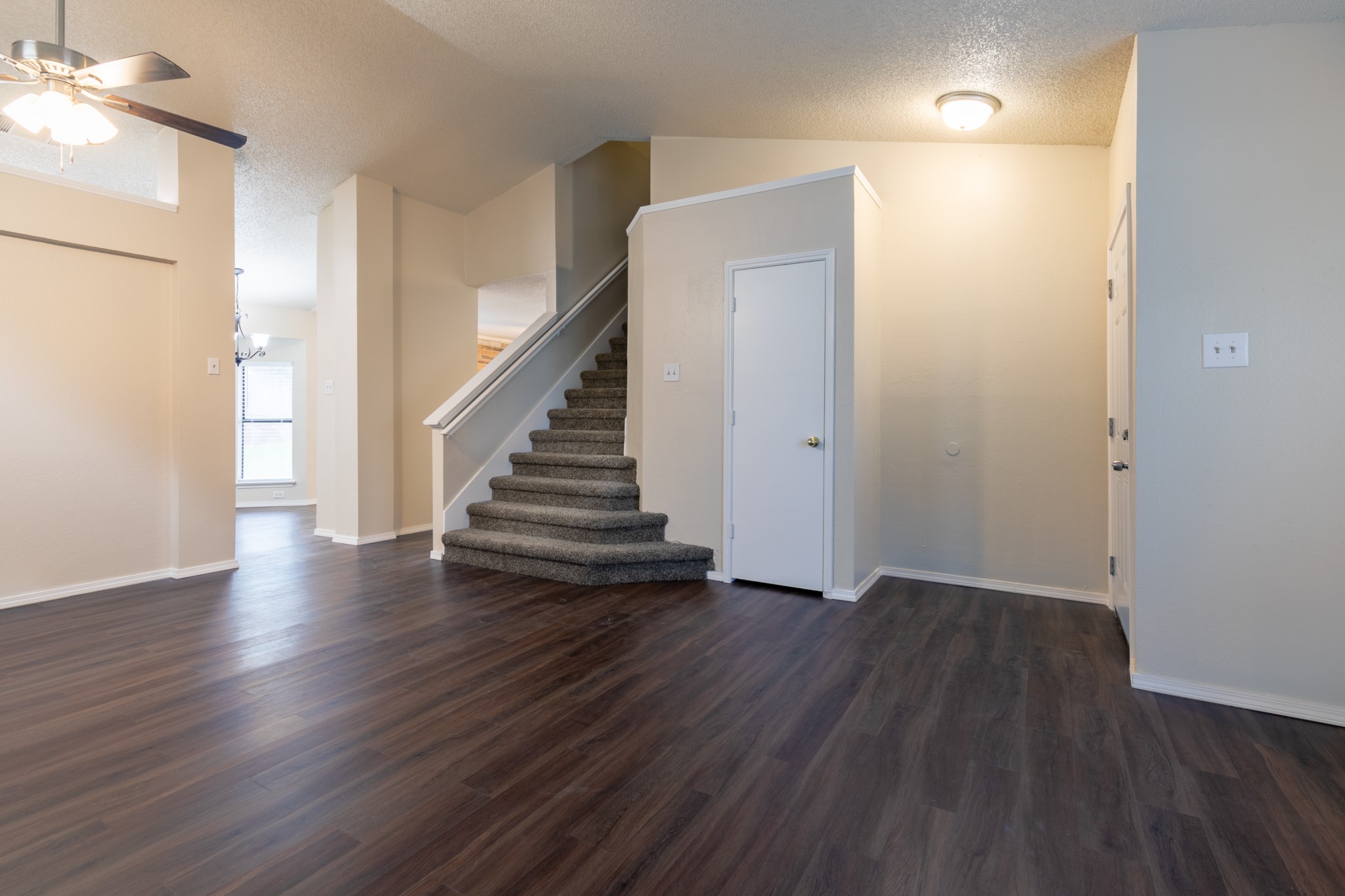 2239 Turf Club Drive Arlington TX 76017