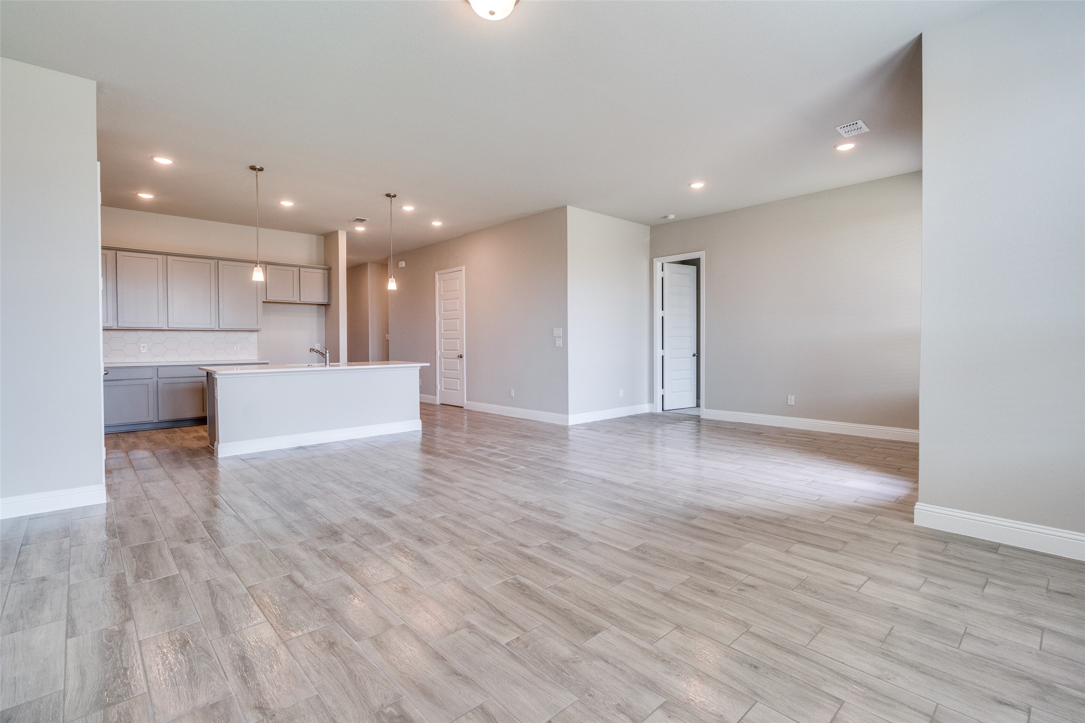 1319 Beach Boulevard Sherman TX 75090