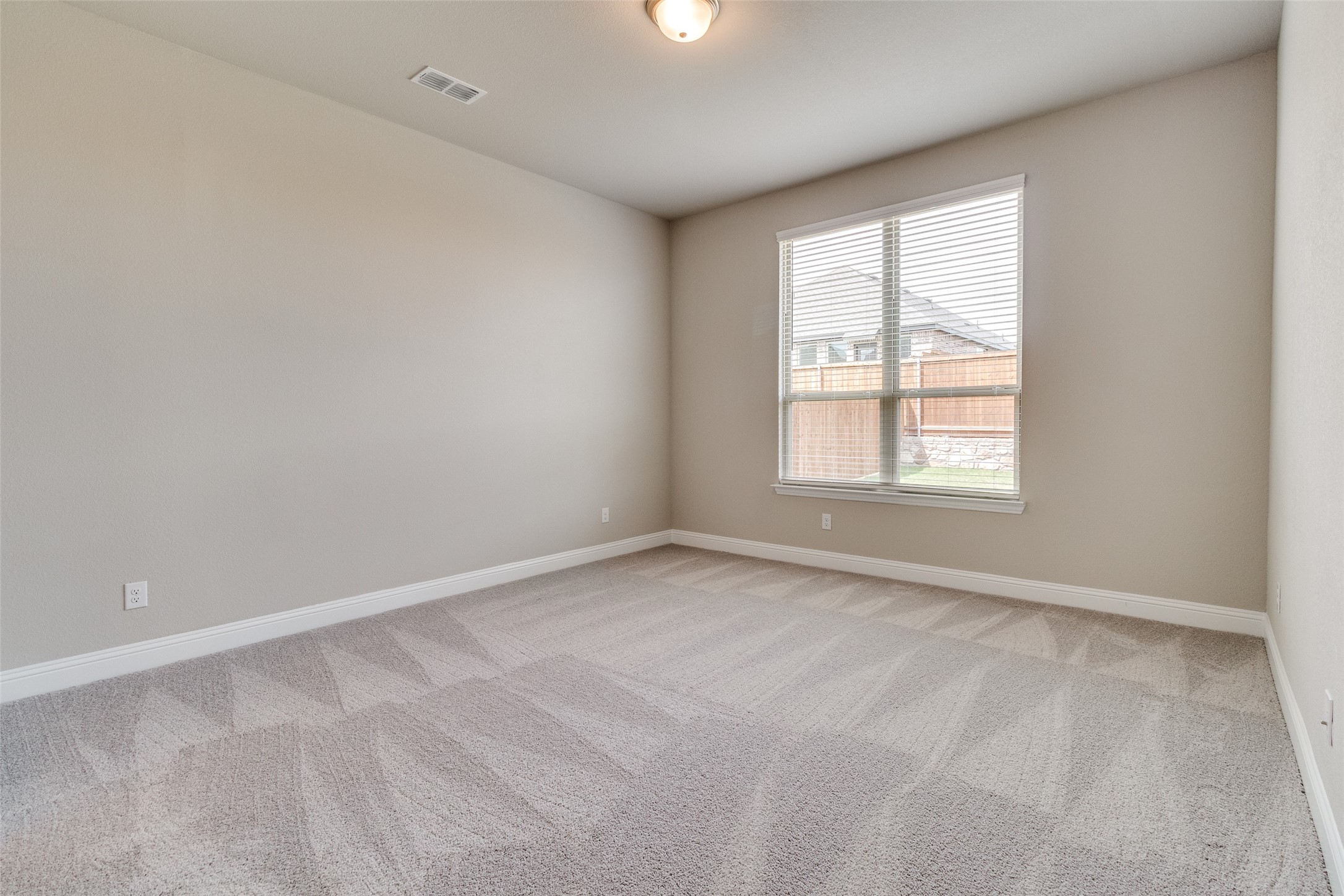 1319 Beach Boulevard Sherman TX 75090