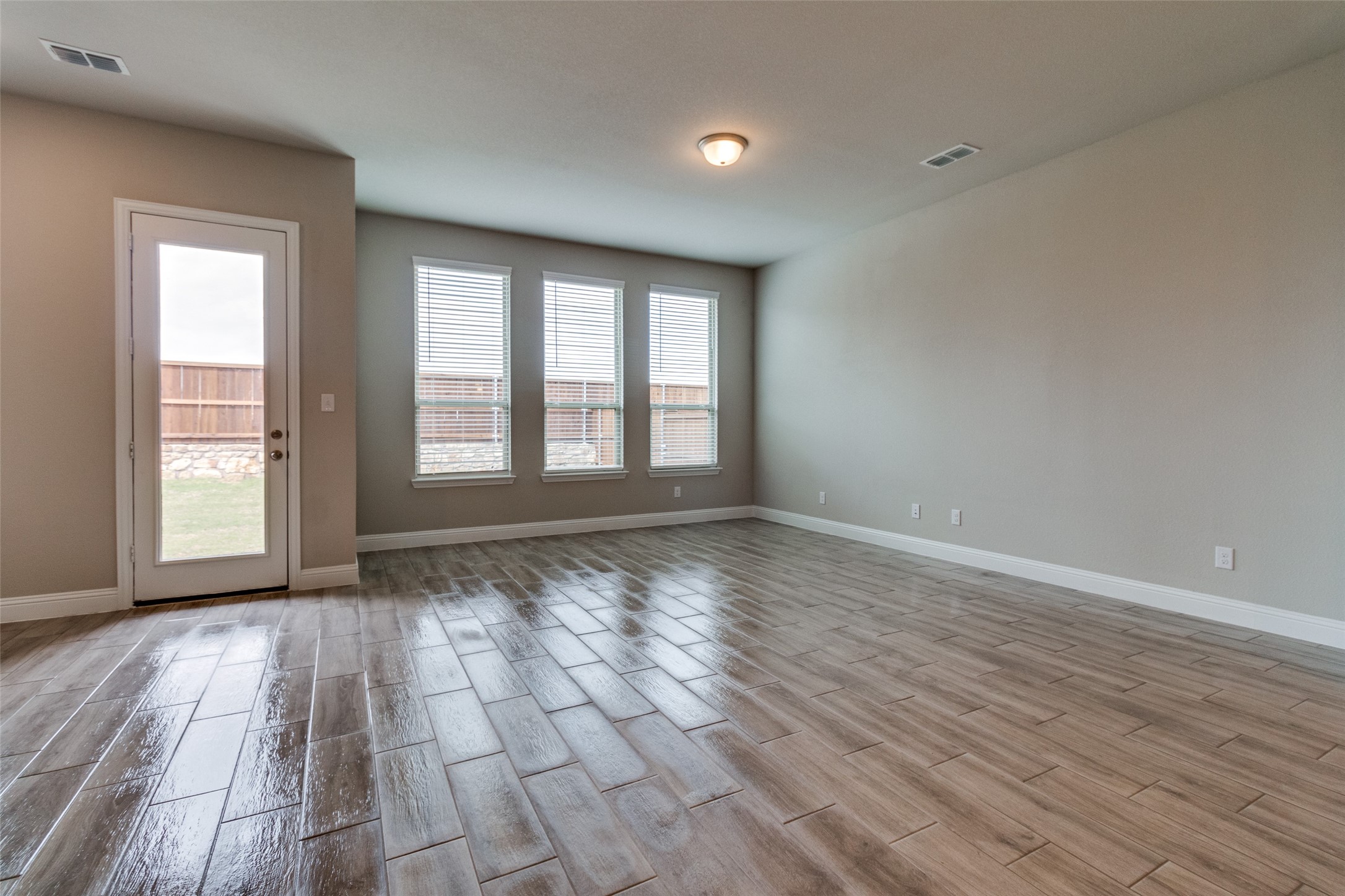 1319 Beach Boulevard Sherman TX 75090